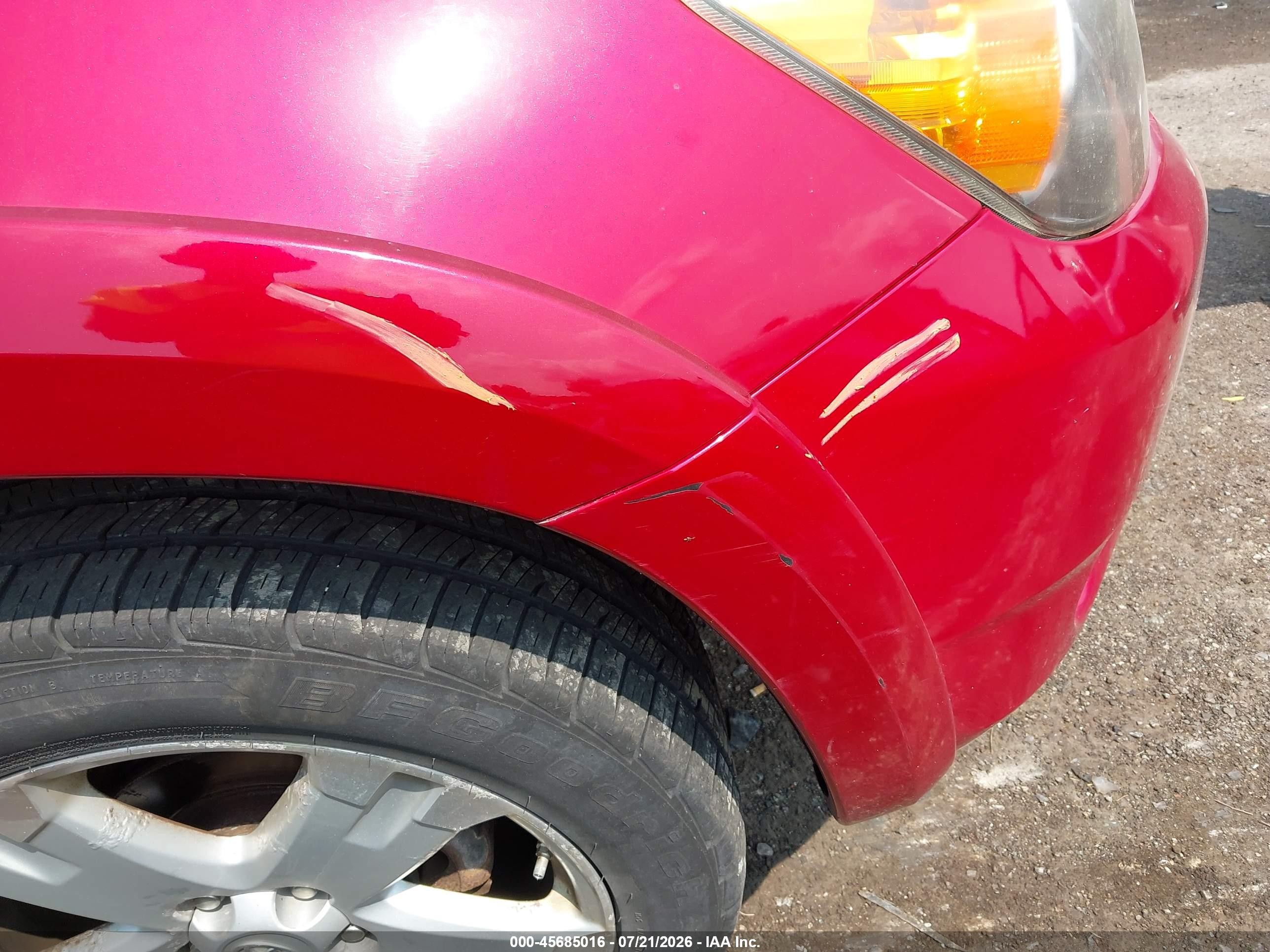 2006 Toyota Rav4 Sport Red vin: JTMBD32V265008636