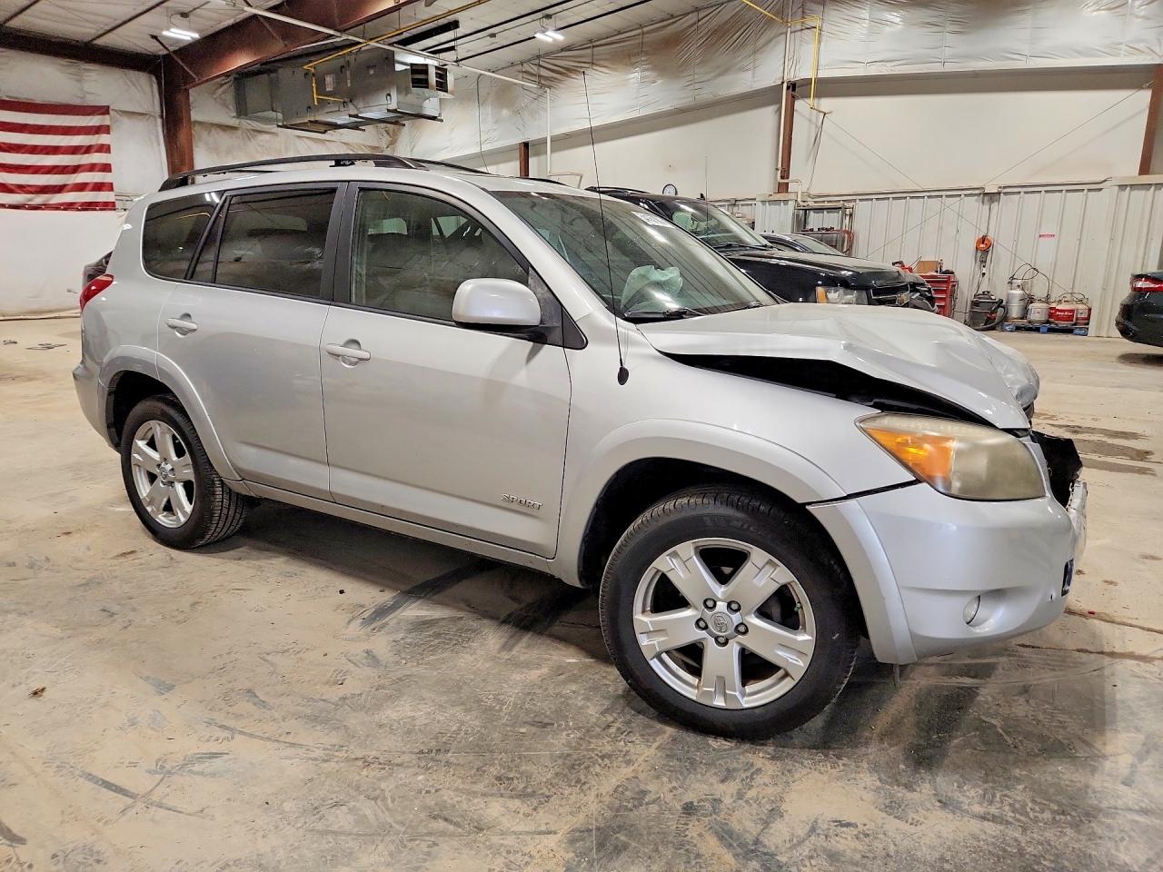 2007 Toyota Rav4 Sport Silver vin: JTMBD32V275116613
