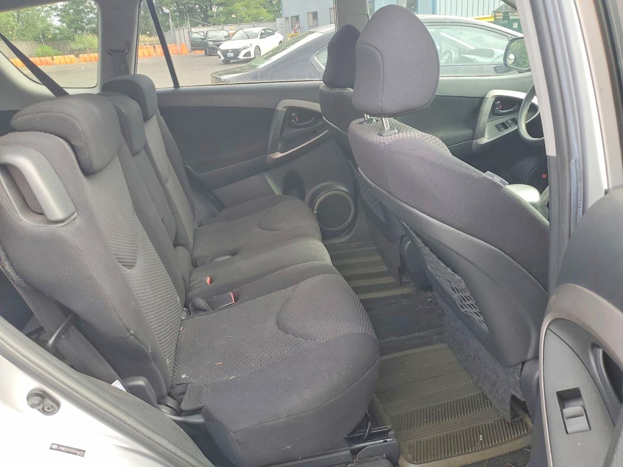 2006 Toyota Rav4 Sport Gray vin: JTMBD32V365046053