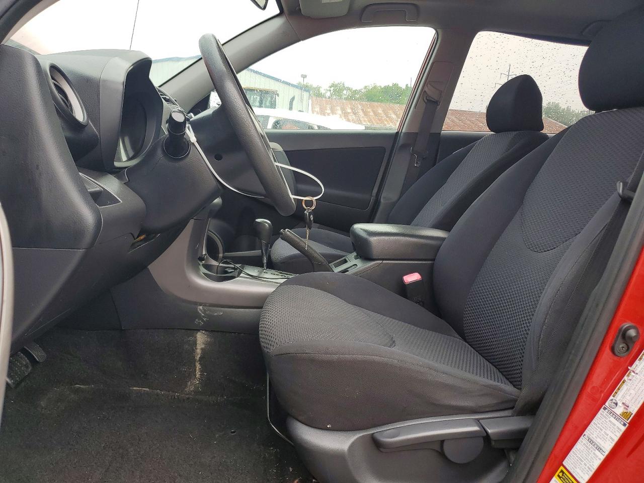 2006 Toyota Rav4 Sport Red vin: JTMBD32V366021633