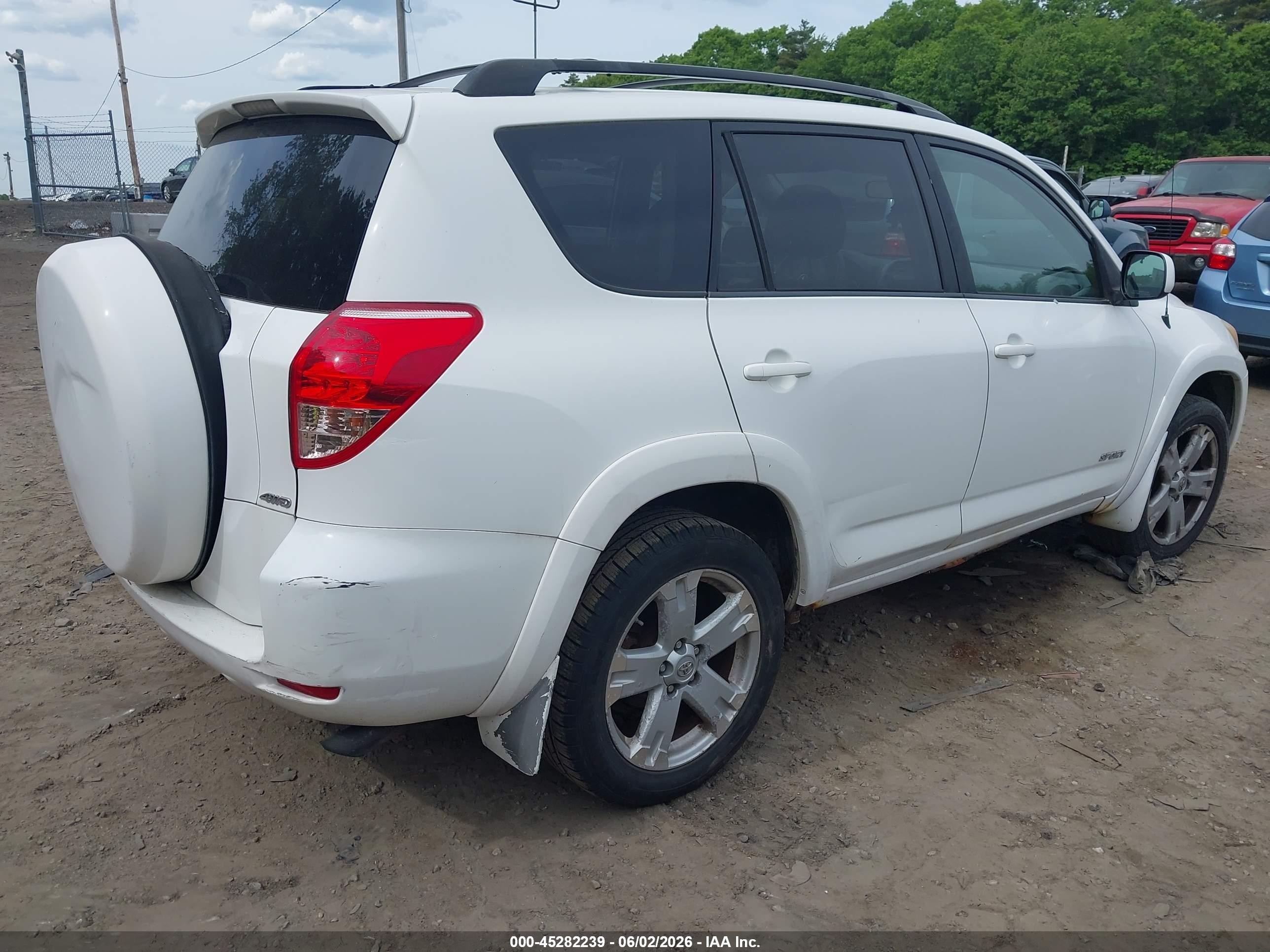 2007 Toyota Rav4 Sport White vin: JTMBD32V376051507