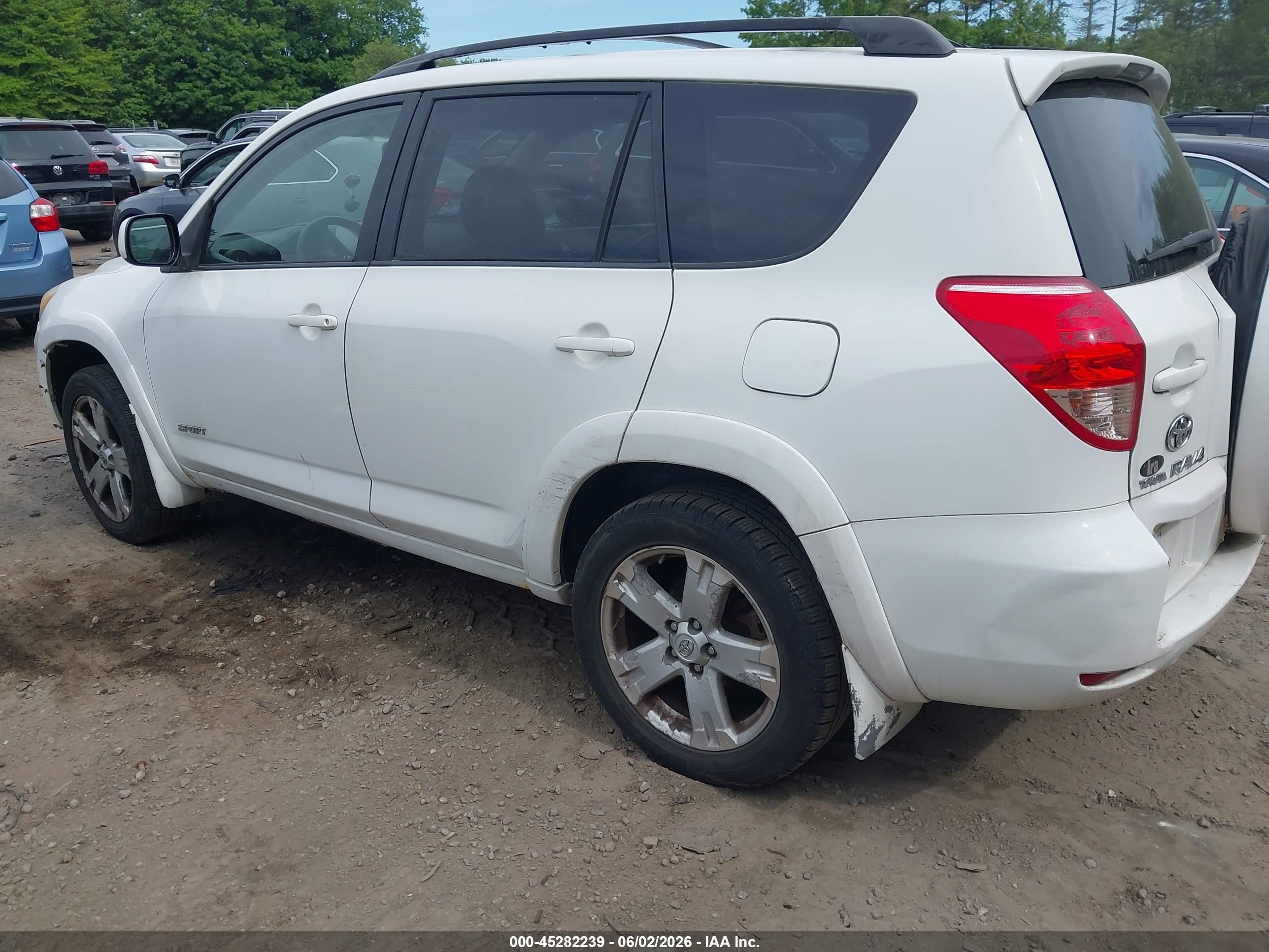 2007 Toyota Rav4 Sport White vin: JTMBD32V376051507