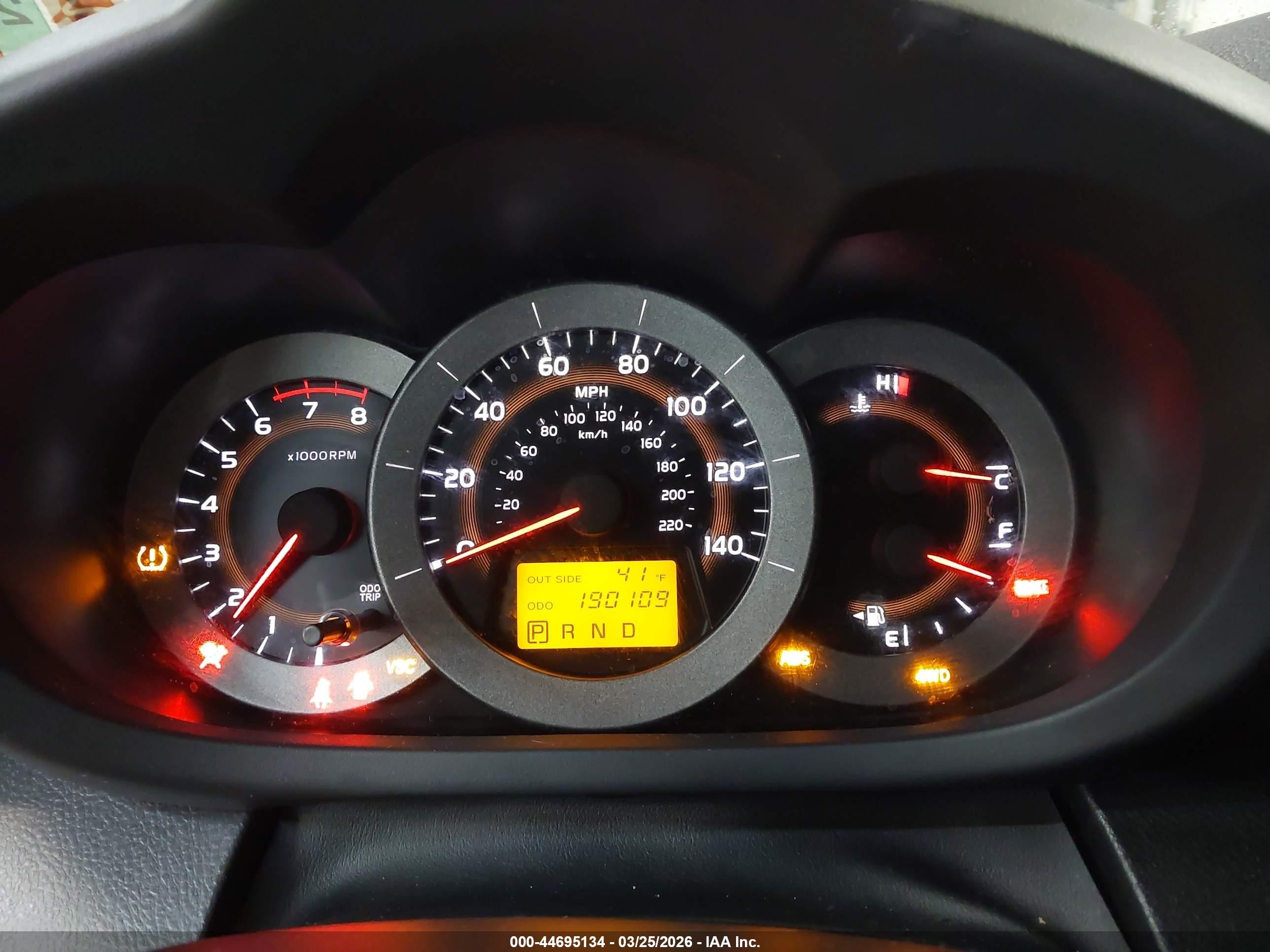 2008 Toyota Rav4 Sport Silver vin: JTMBD32V386076411