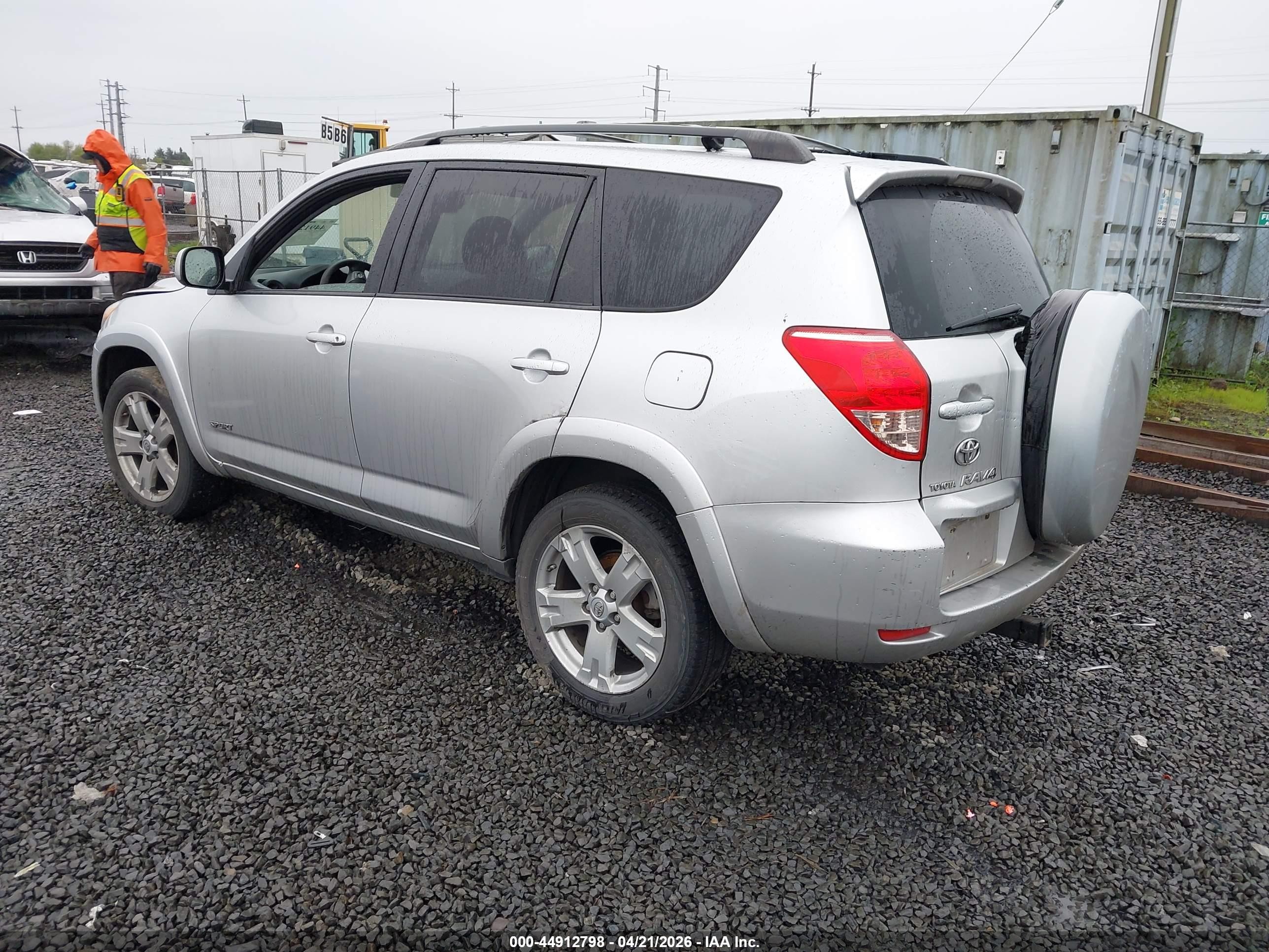 2007 Toyota Rav4 Sport Silver vin: JTMBD32V476025322