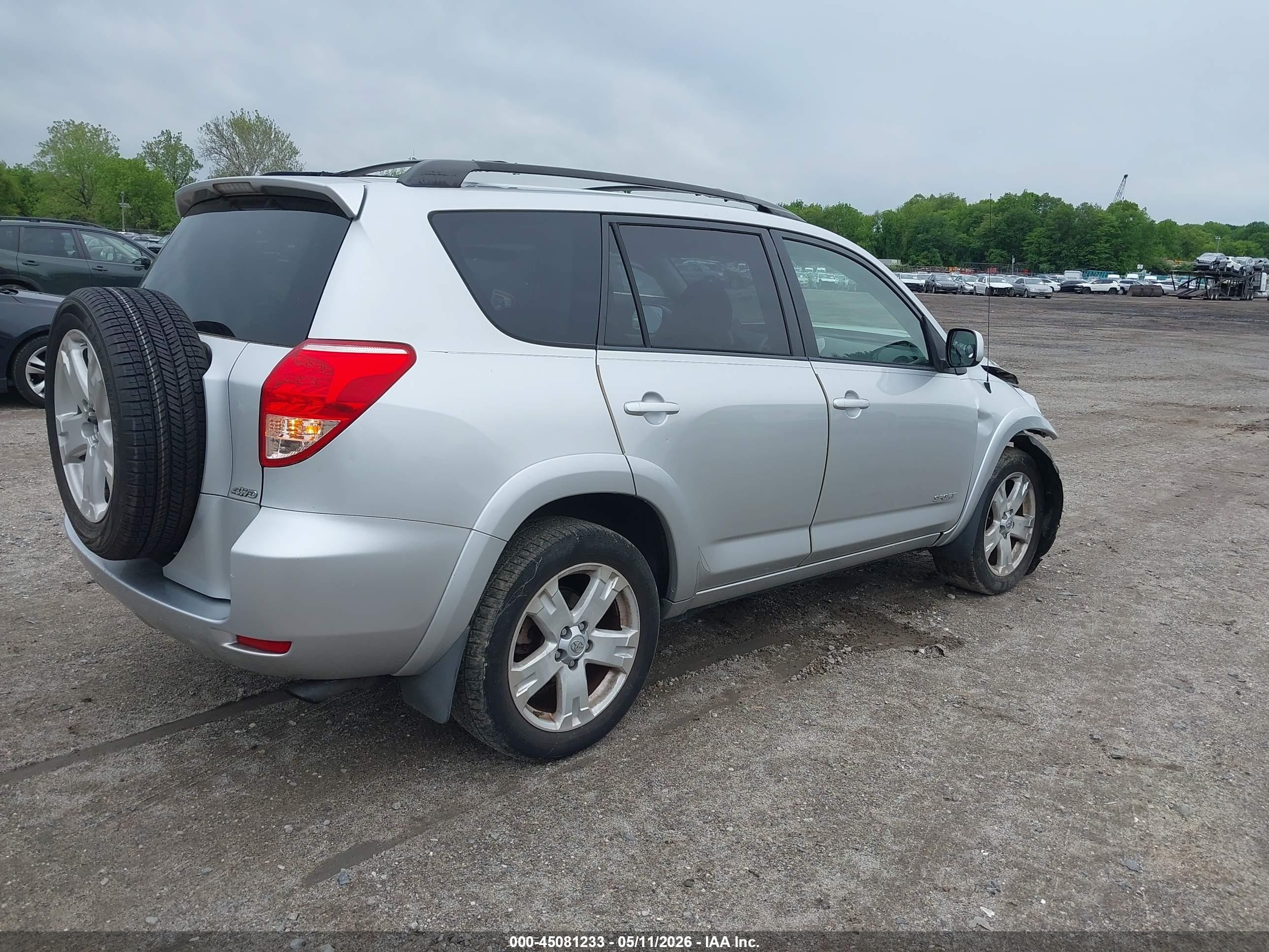 2007 Toyota Rav4 Sport Silver vin: JTMBD32V476028625