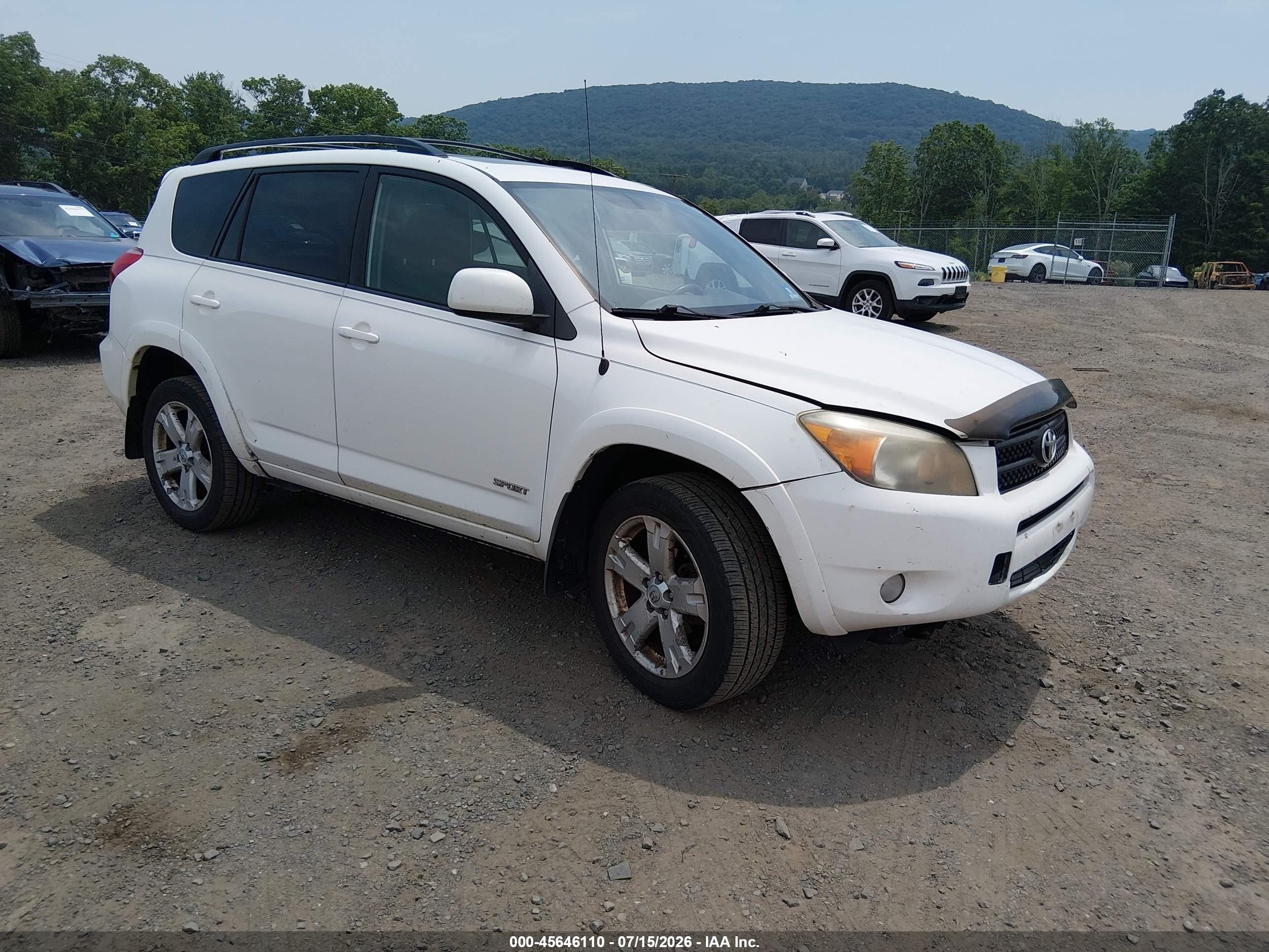 2008 Toyota Rav4 Sport White vin: JTMBD32V485180928