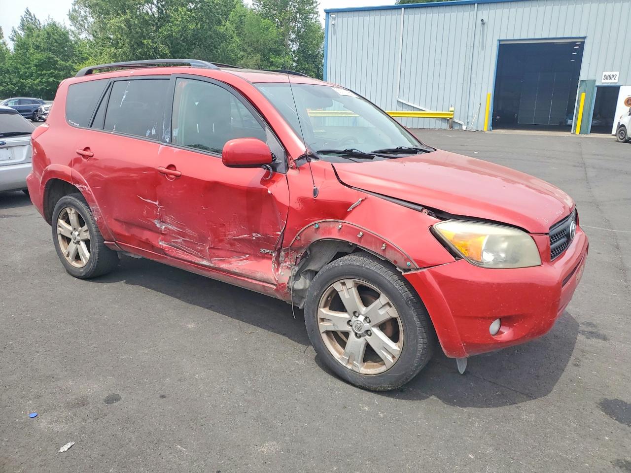 2007 Toyota Rav4 Sport Red vin: JTMBD32V575098494