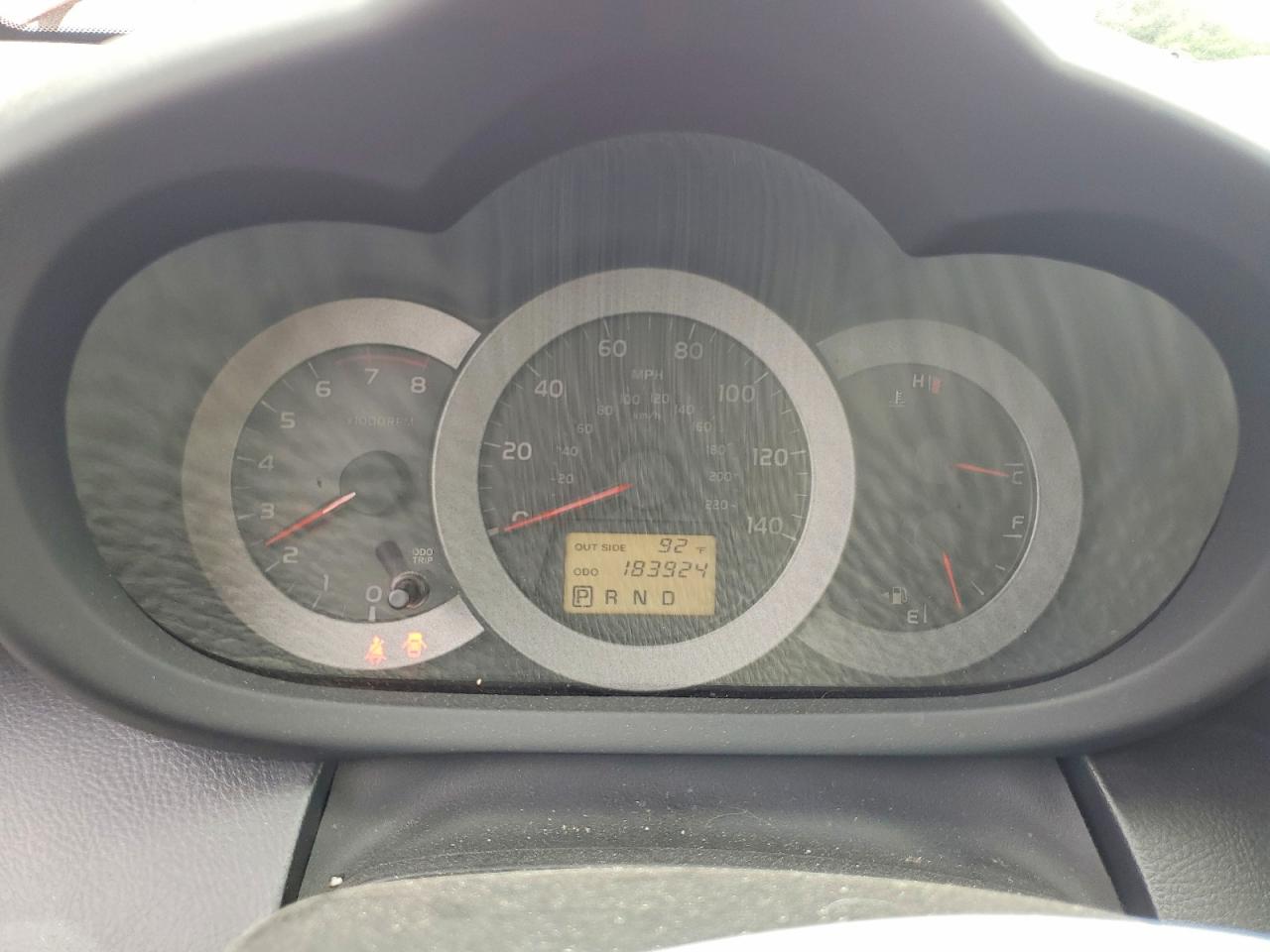 2007 Toyota Rav4 Sport Red vin: JTMBD32V575098494