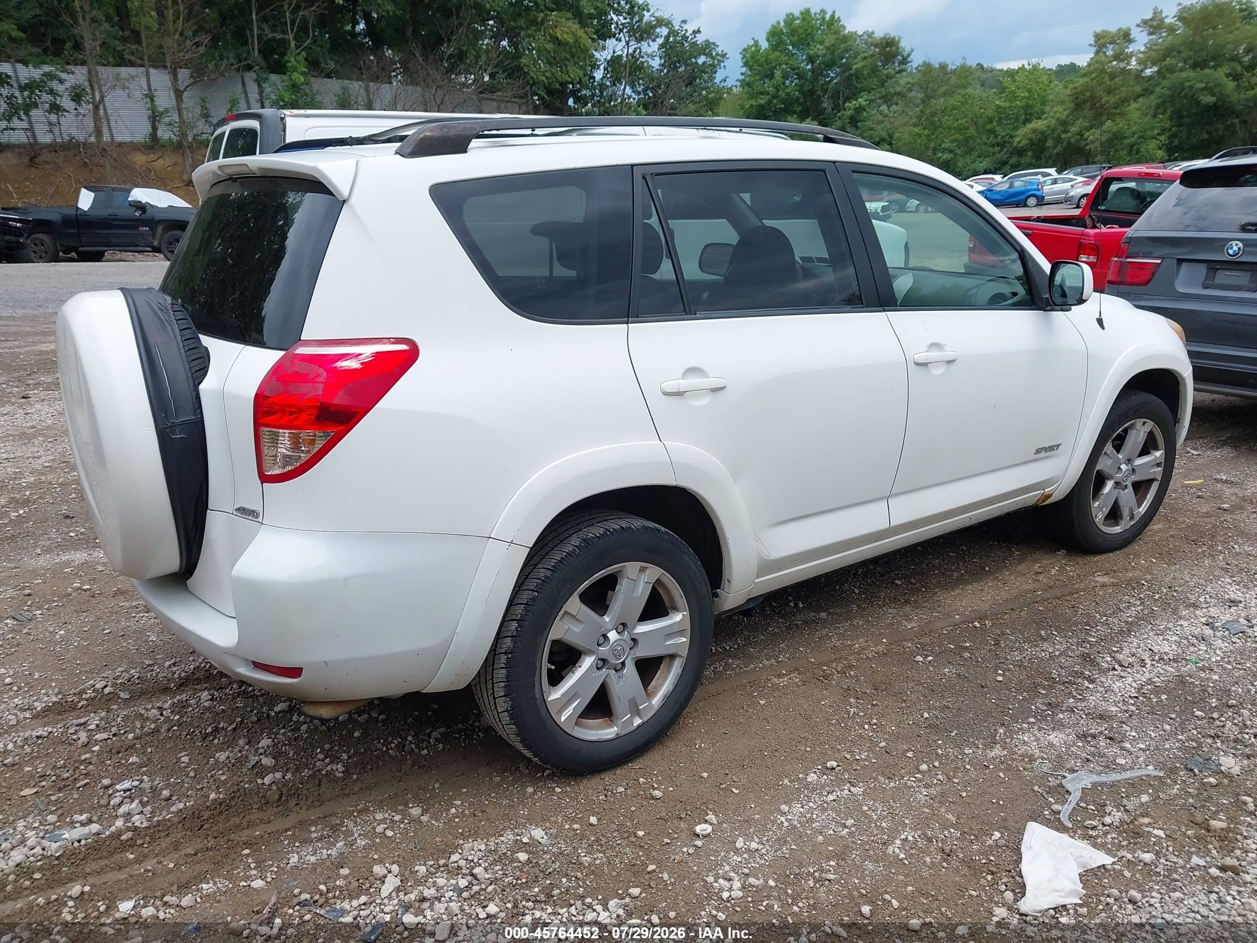 2007 Toyota Rav4 Sport Белый vin: JTMBD32V575100504