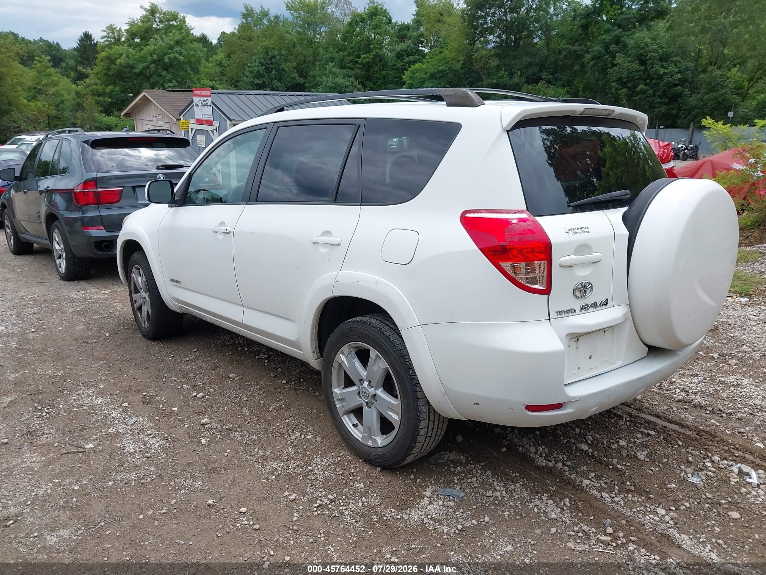 2007 Toyota Rav4 Sport Белый vin: JTMBD32V575100504
