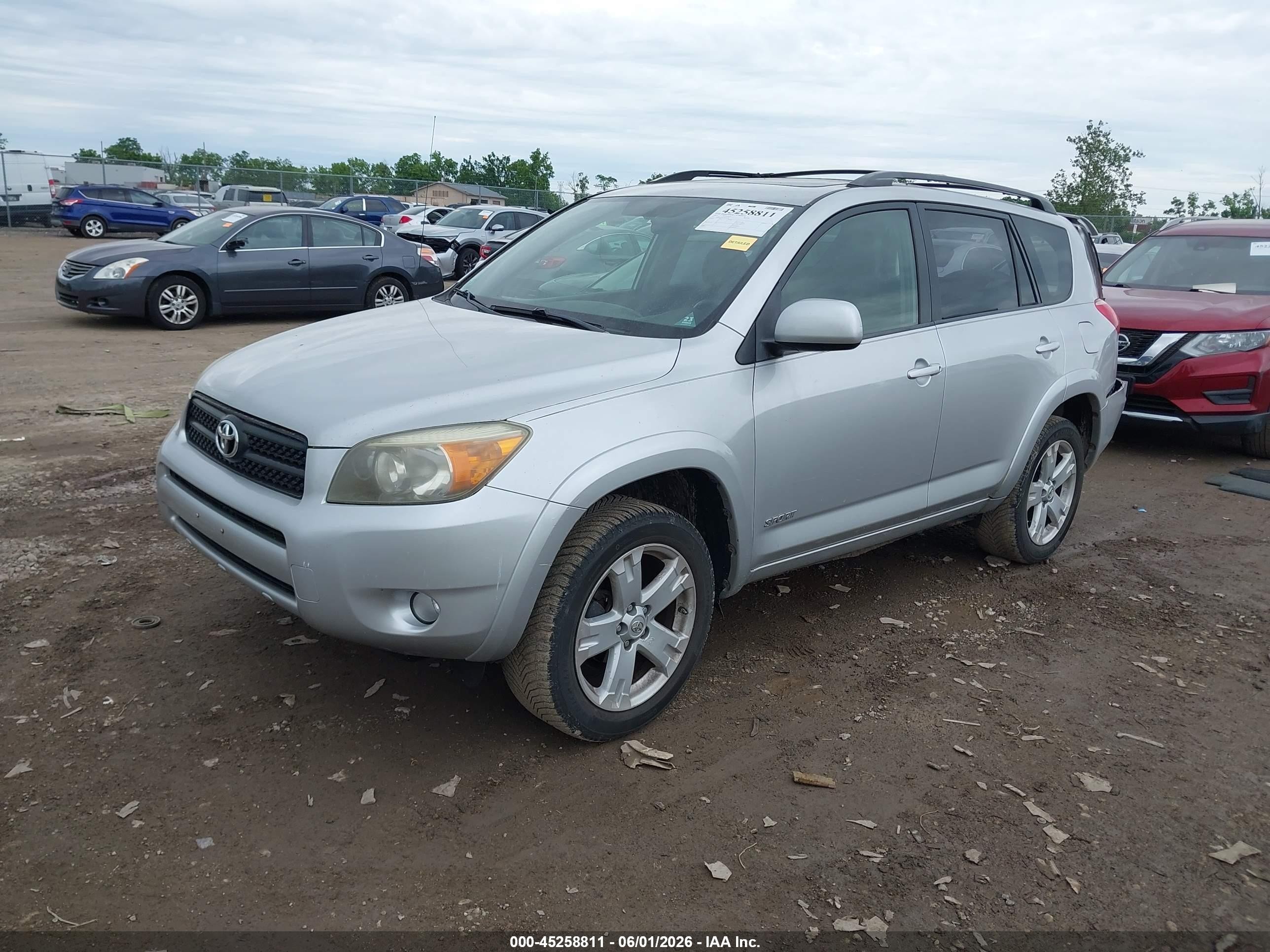 2007 Toyota Rav4 Sport Silver vin: JTMBD32V576040198