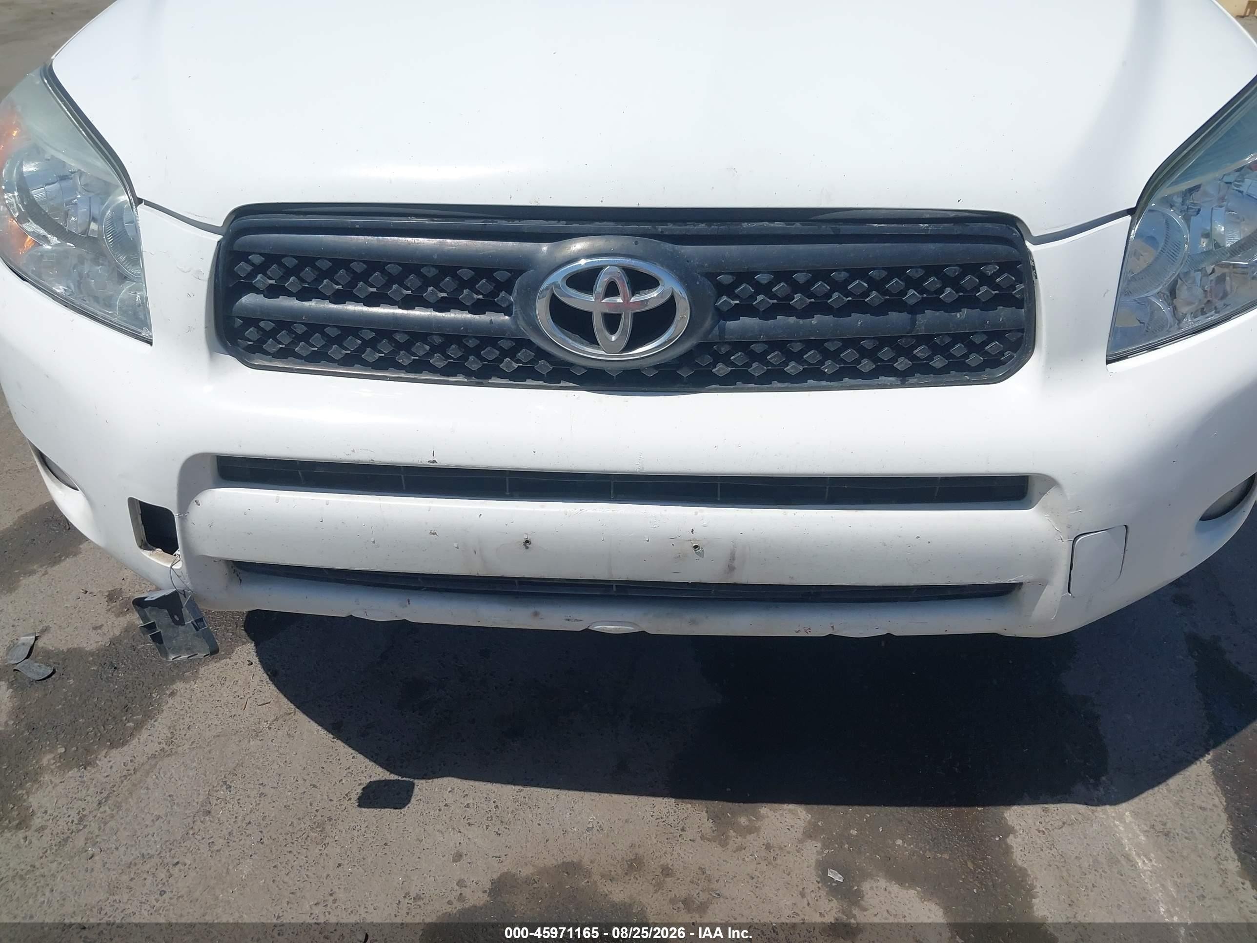 2008 Toyota Rav4 Sport White vin: JTMBD32V586070951