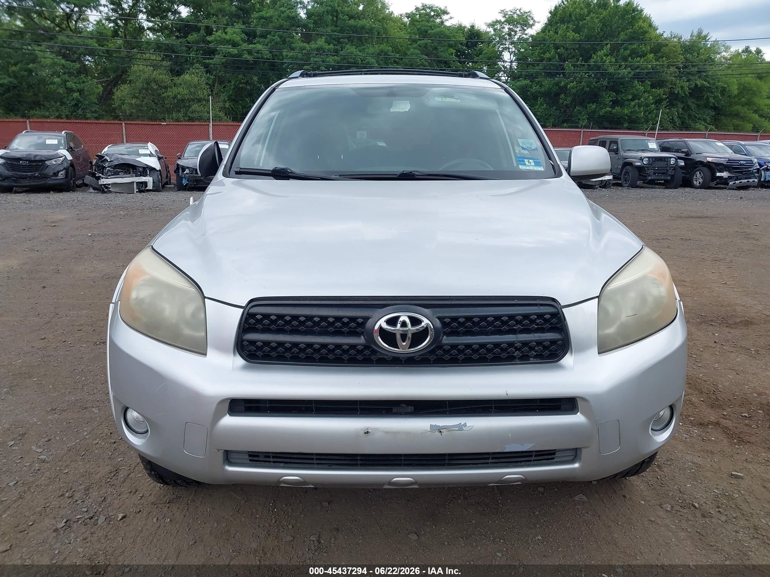 2006 Toyota Rav4 Sport Silver vin: JTMBD32V666011582