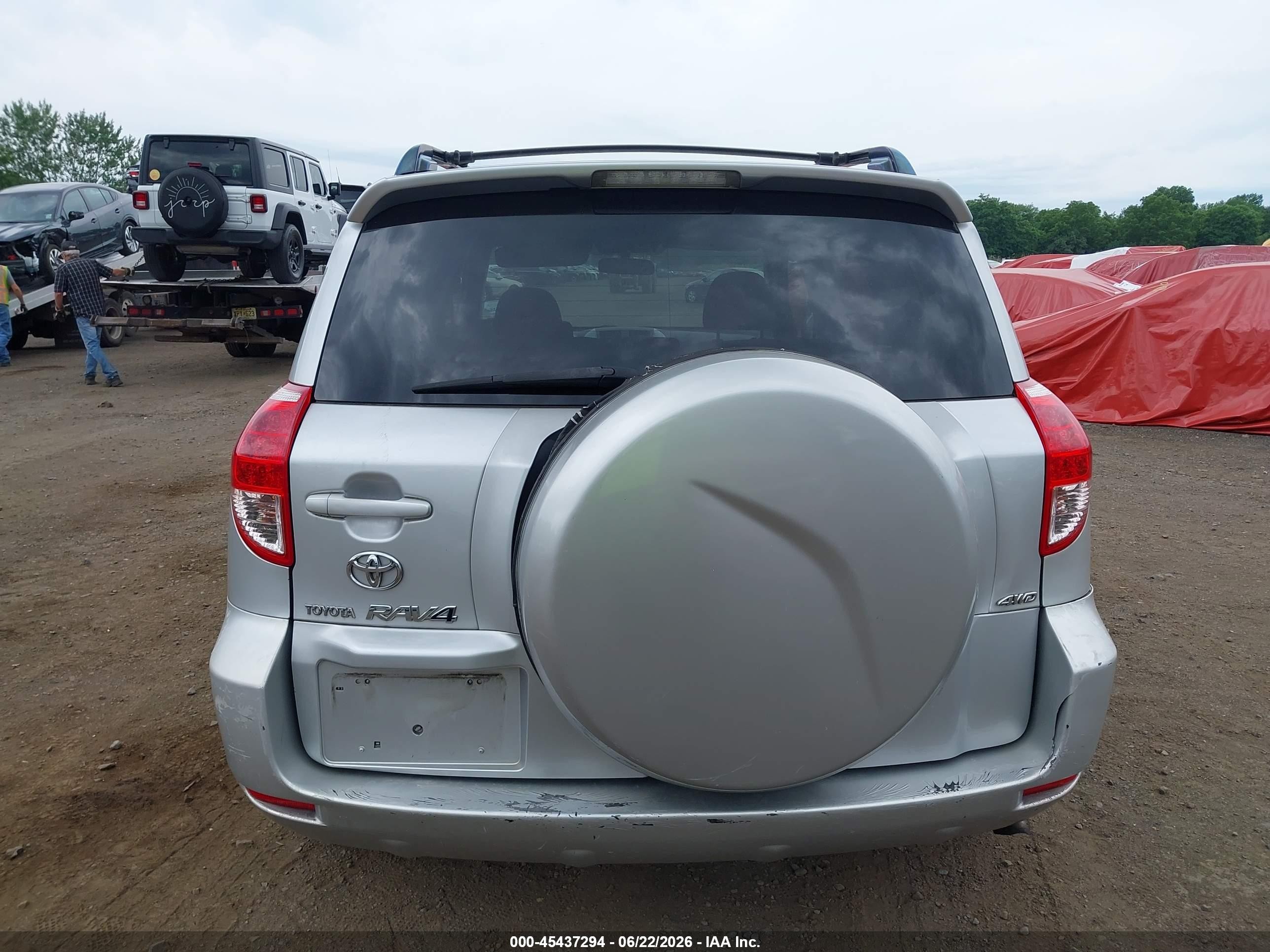 2006 Toyota Rav4 Sport Silver vin: JTMBD32V666011582