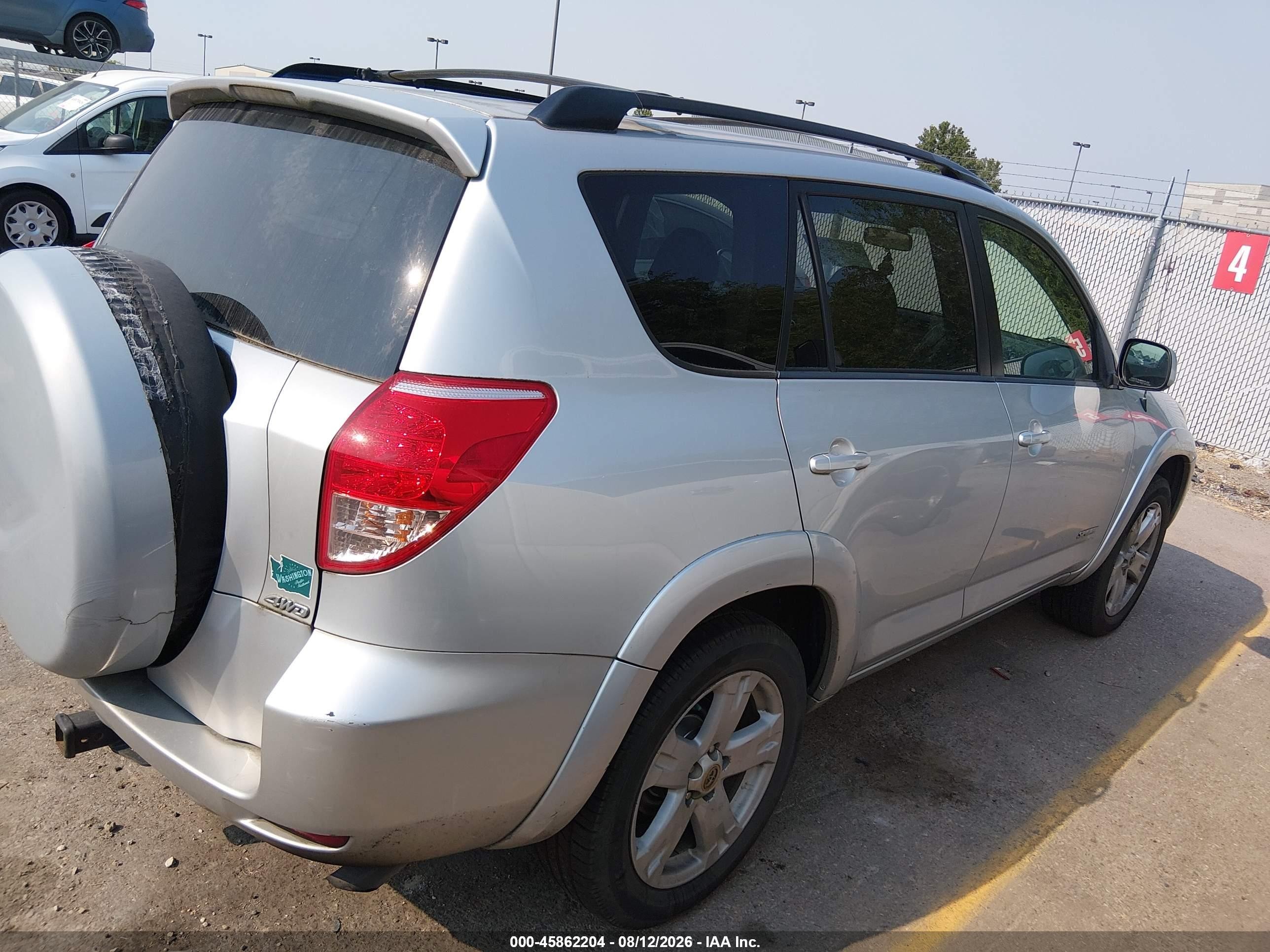 2007 Toyota Rav4 Sport Серебряный vin: JTMBD32V675063821