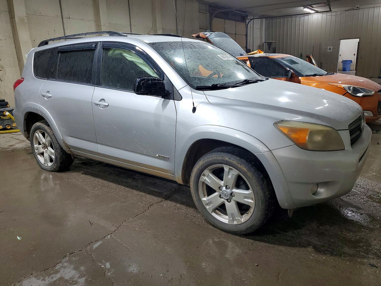 2007 Toyota Rav4 Sport Silver vin: JTMBD32V676029551