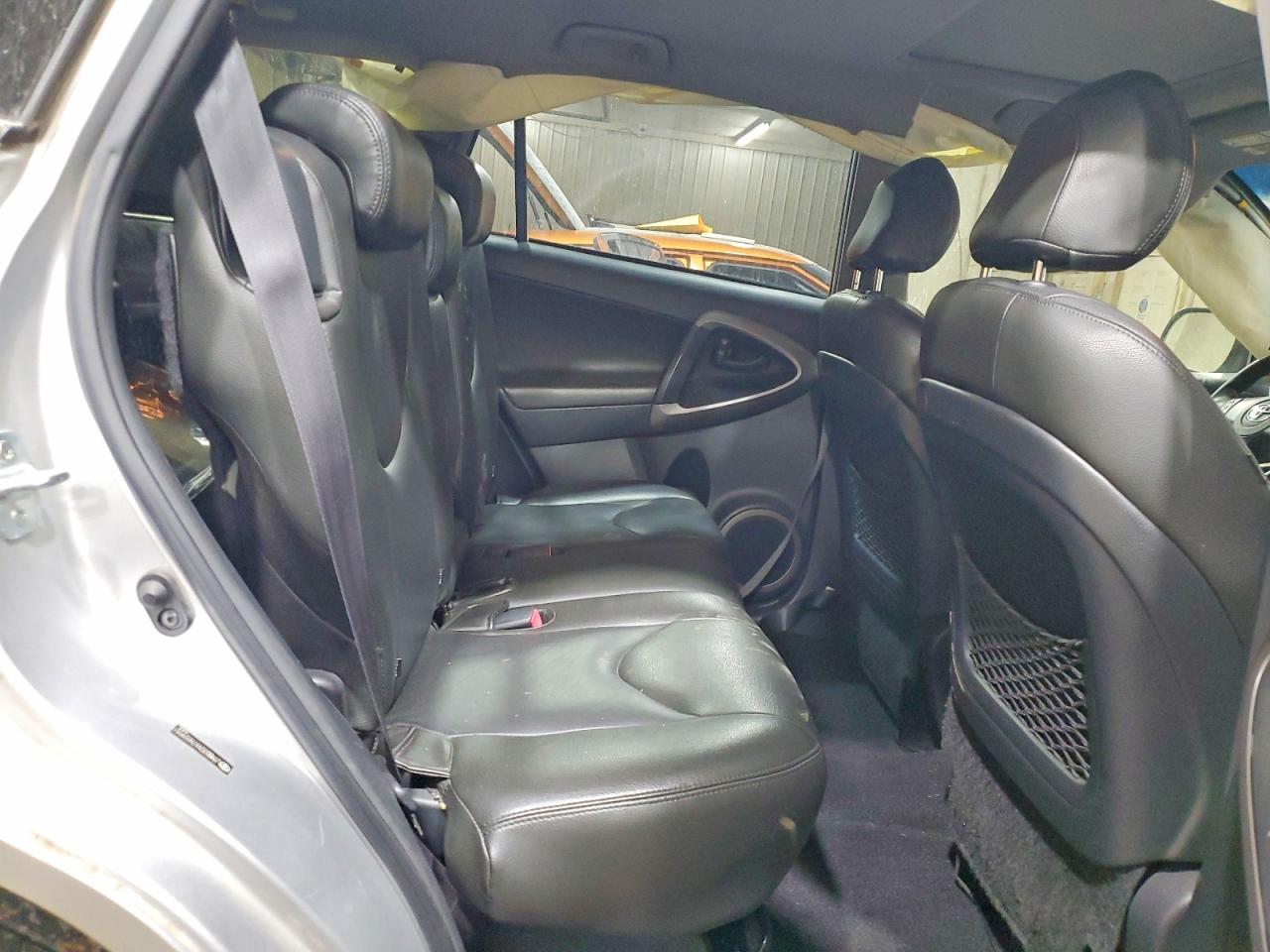 2007 Toyota Rav4 Sport Silver vin: JTMBD32V676029551
