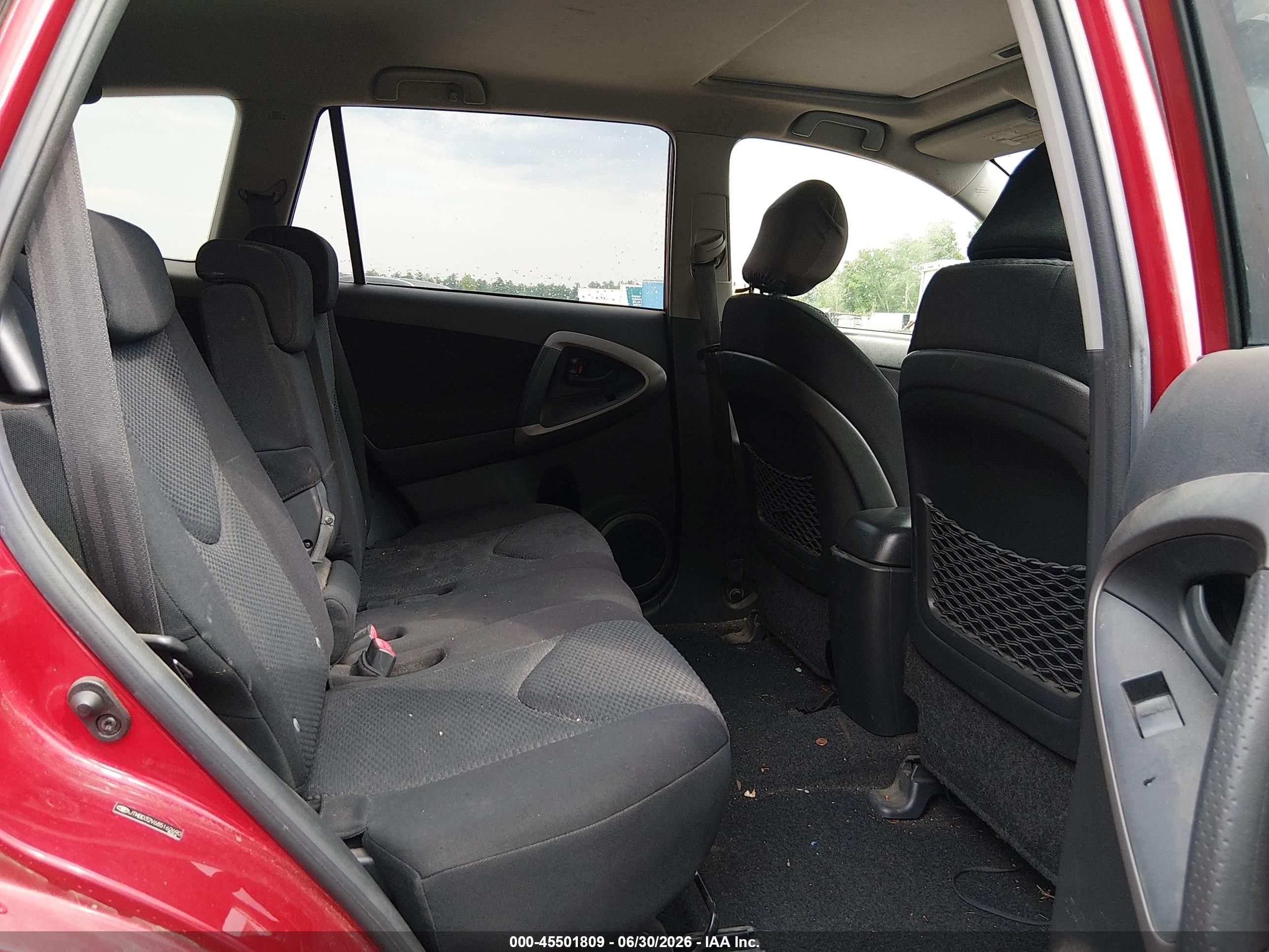 2008 Toyota Rav4 Sport Red vin: JTMBD32V685162690