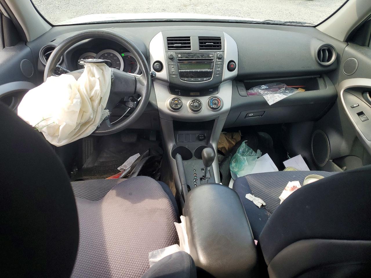 2006 Toyota Rav4 Sport Silver vin: JTMBD32V765000158