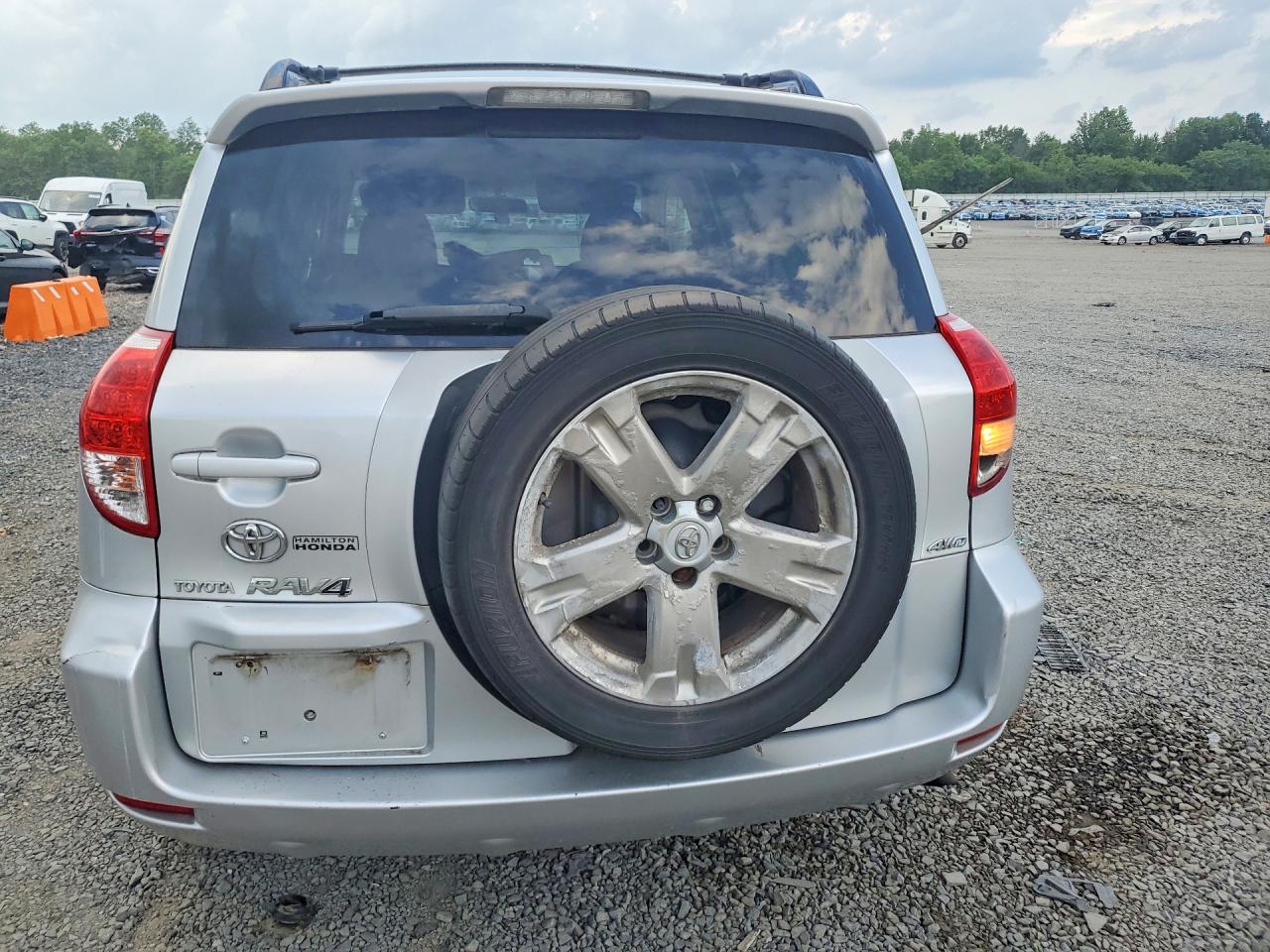 2006 Toyota Rav4 Sport Silver vin: JTMBD32V765000158