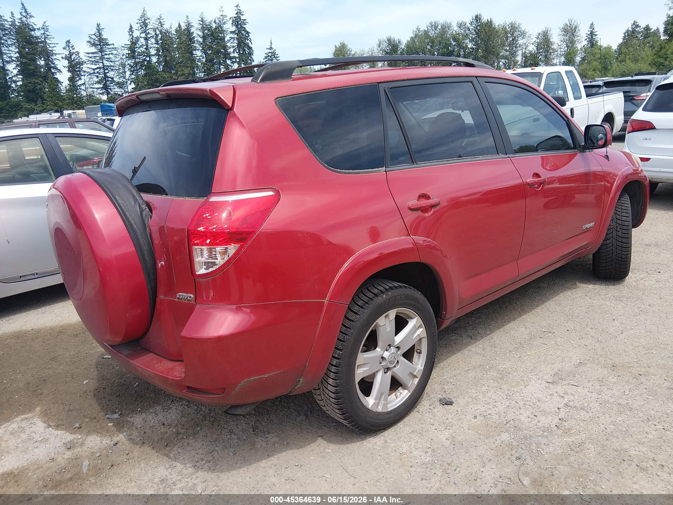 2008 Toyota Rav4 Sport Red vin: JTMBD32V785133912