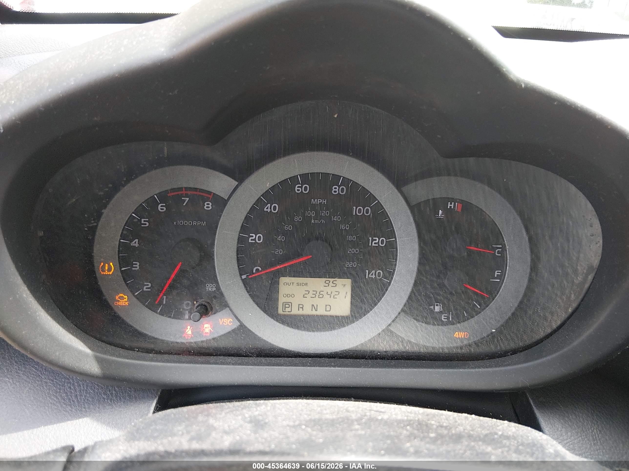 2008 Toyota Rav4 Sport Red vin: JTMBD32V785133912