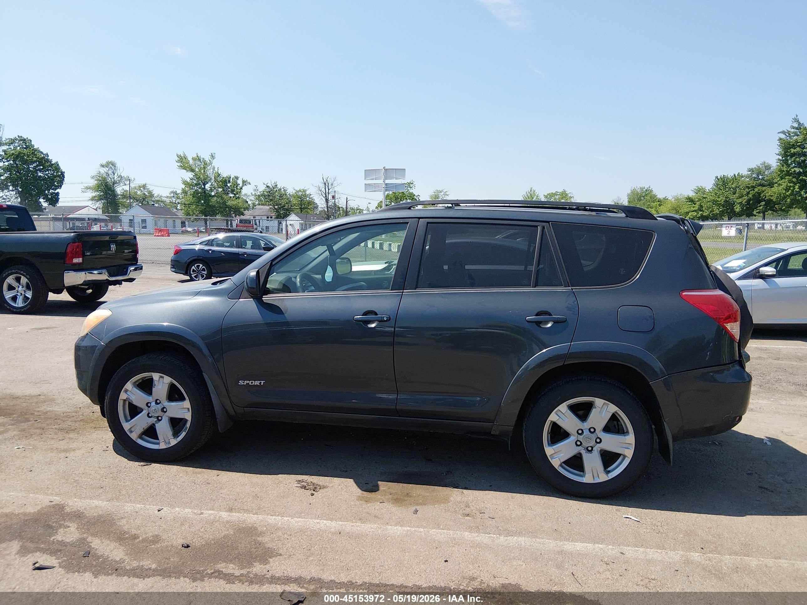 2008 Toyota Rav4 Sport Gray vin: JTMBD32V786068294
