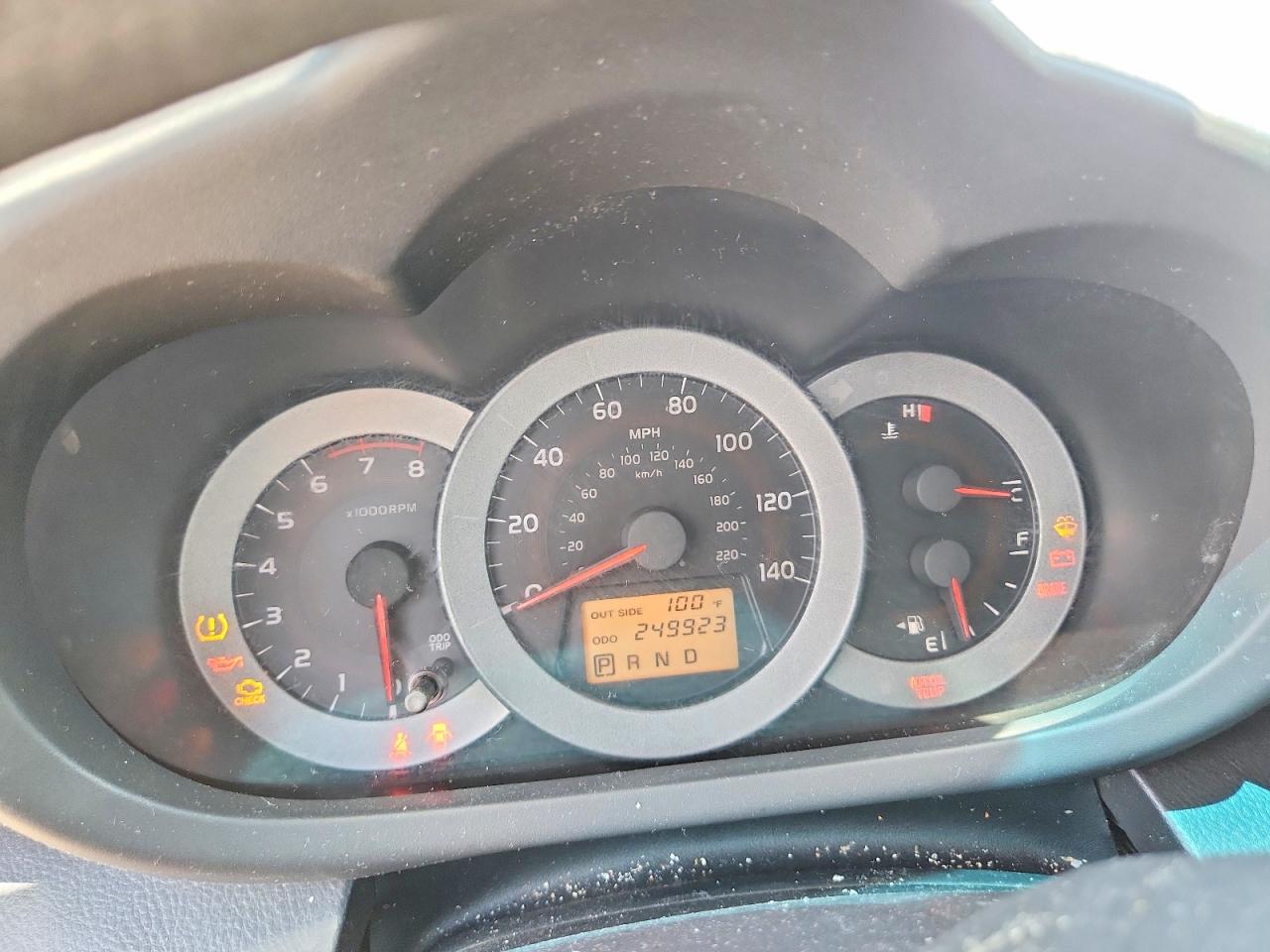 2007 Toyota Rav4 Sport White vin: JTMBD32V875068356