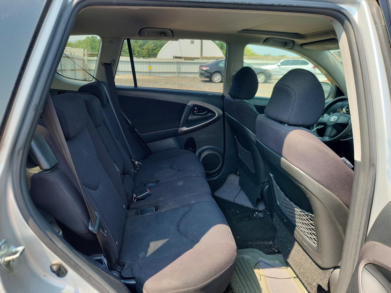 2007 Toyota Rav4 Sport Silver vin: JTMBD32V875096710