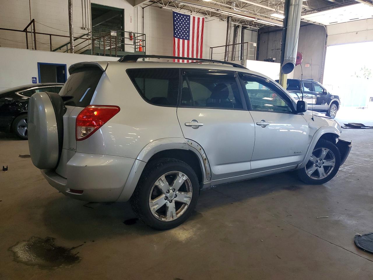 2007 Toyota Rav4 Sport Silver vin: JTMBD32V875117166