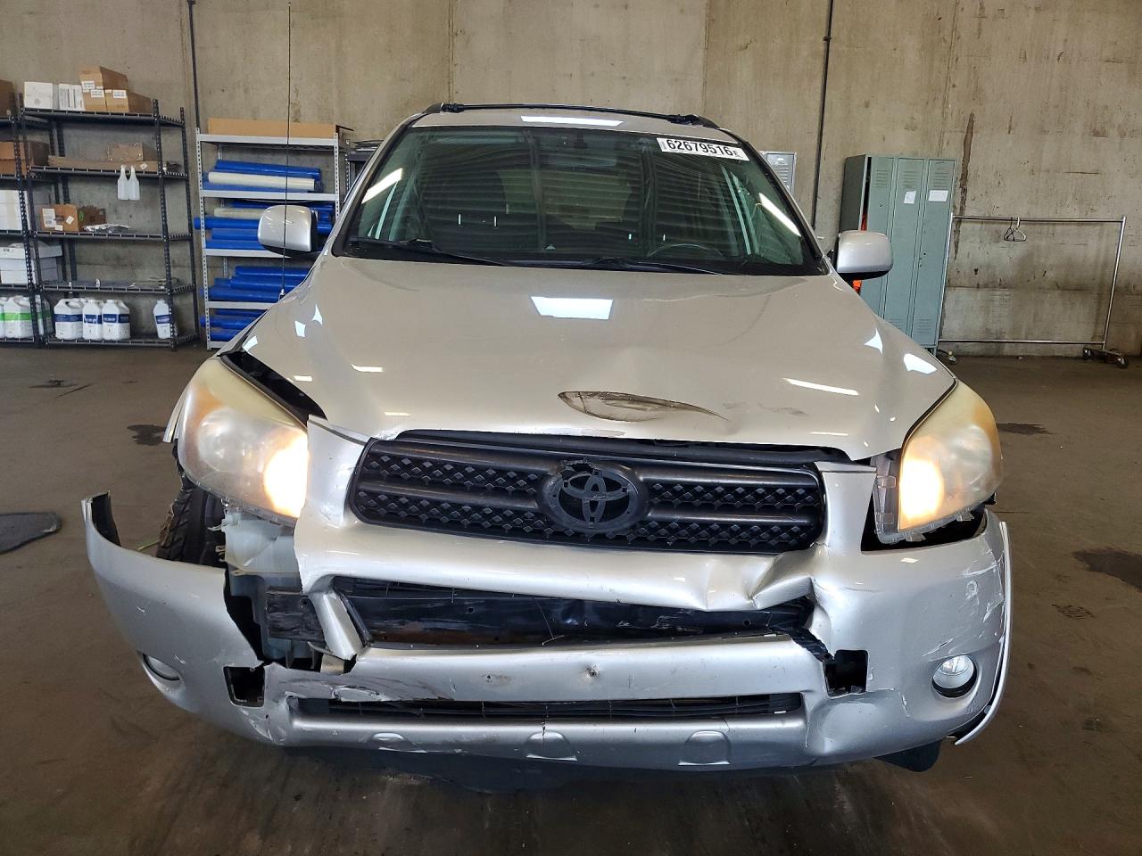 2007 Toyota Rav4 Sport Silver vin: JTMBD32V875117166