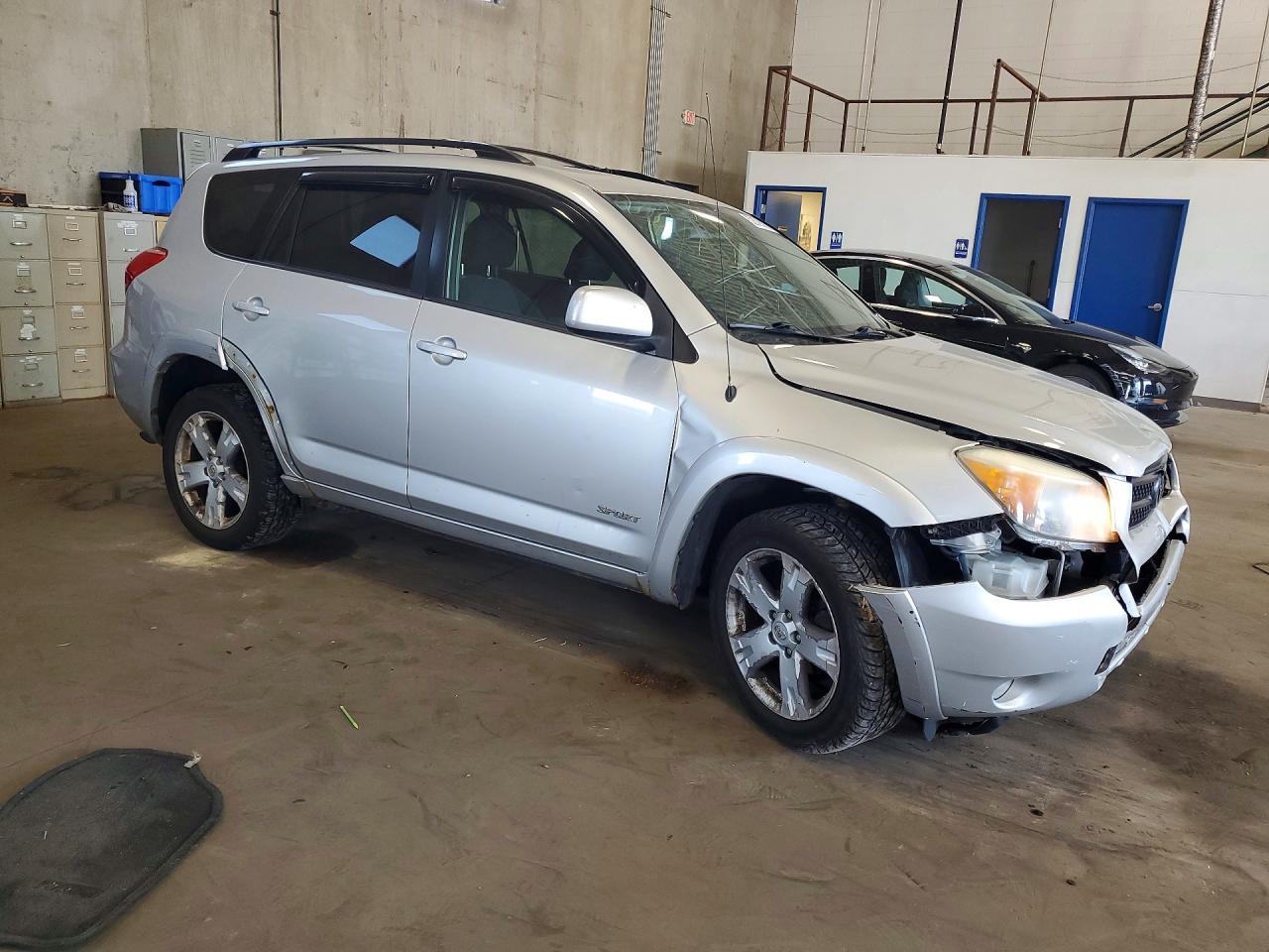 2007 Toyota Rav4 Sport Silver vin: JTMBD32V875117166