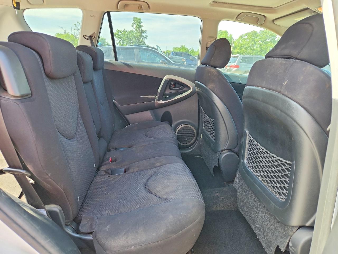 2008 Toyota Rav4 Sport Белый vin: JTMBD32V886077831