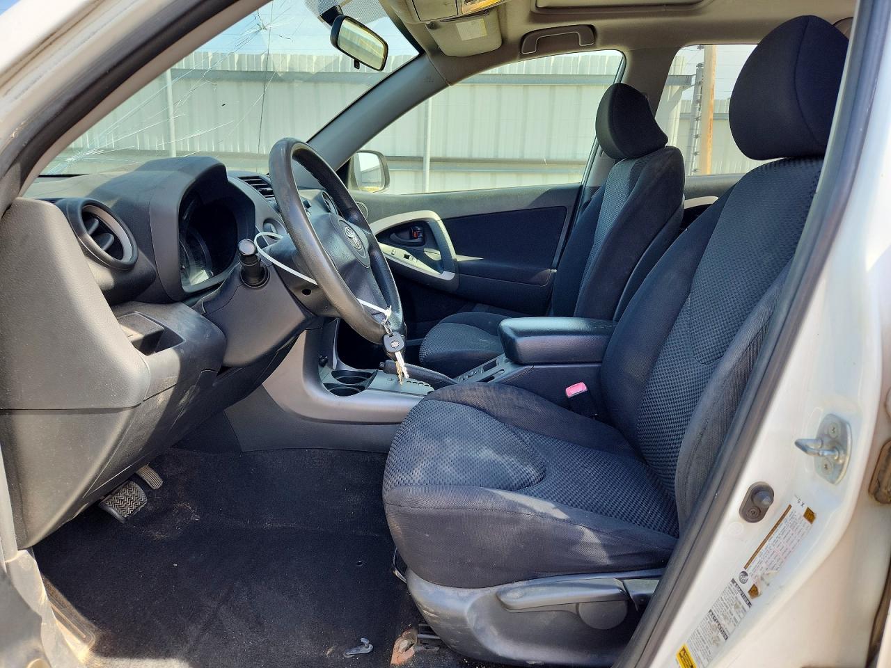 2008 Toyota Rav4 Sport Белый vin: JTMBD32V886077831
