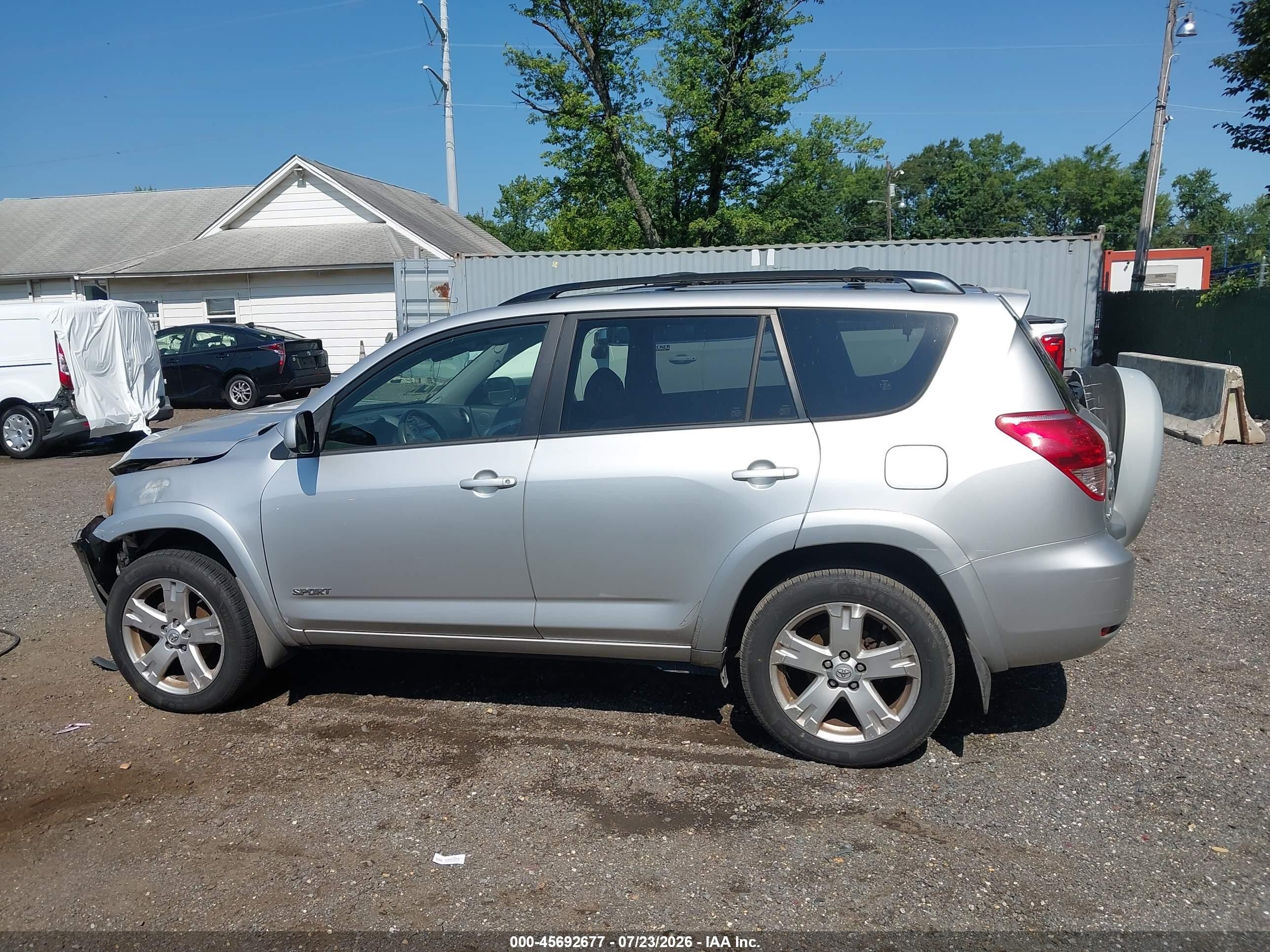 2007 Toyota Rav4 Sport Silver vin: JTMBD32V976048269