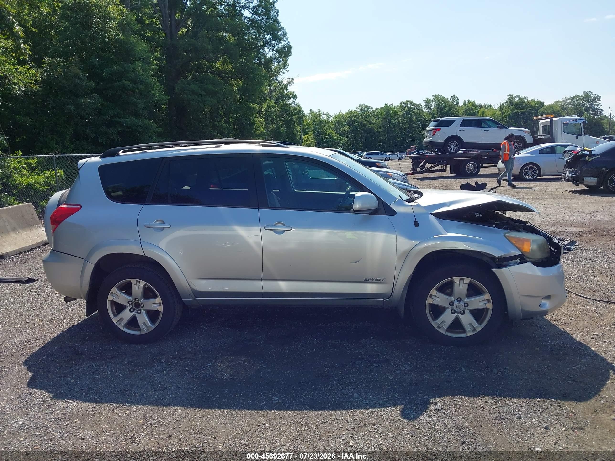 2007 Toyota Rav4 Sport Silver vin: JTMBD32V976048269