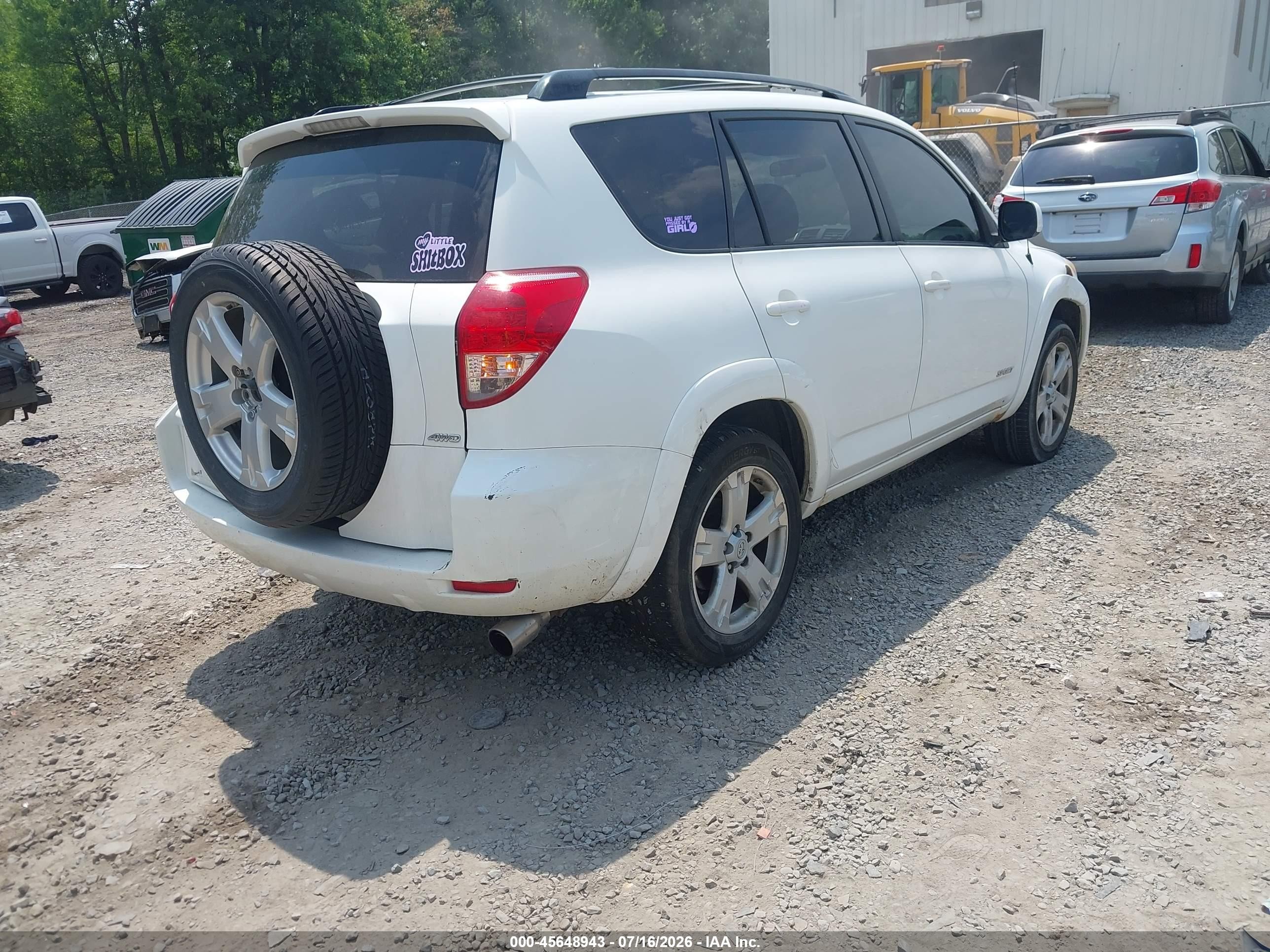 2006 Toyota Rav4 Sport White vin: JTMBD32VX66008703