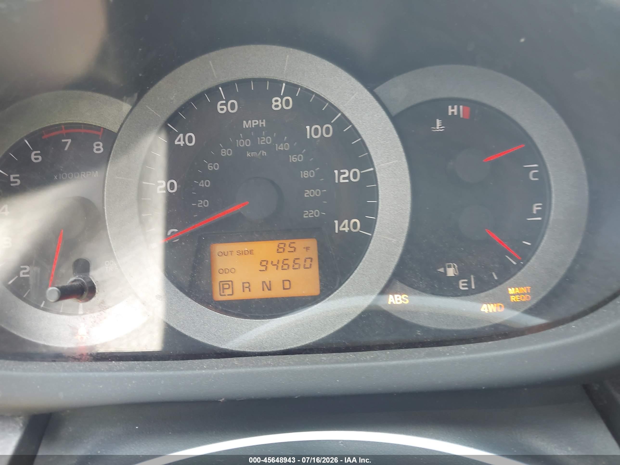 2006 Toyota Rav4 Sport White vin: JTMBD32VX66008703