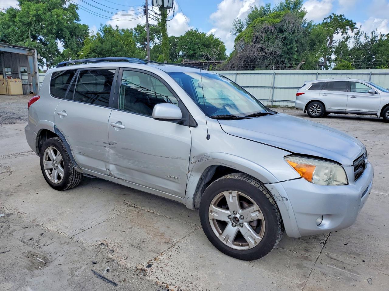 2008 Toyota Rav4 Sport Silver vin: JTMBD32VX85209932