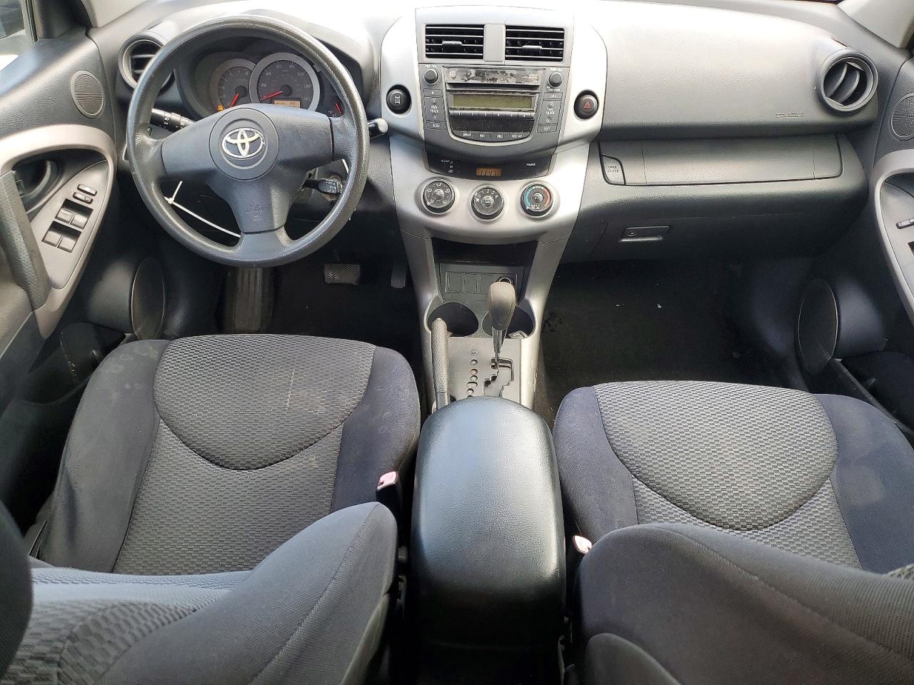 2008 Toyota Rav4 Sport Silver vin: JTMBD32VX85209932