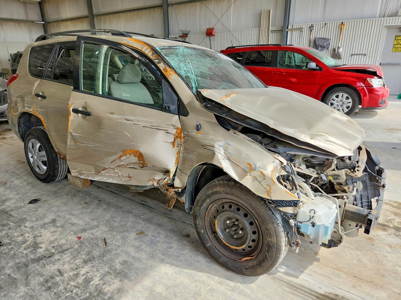 2006 Toyota Rav4 Base Желто-коричневый vin: JTMBD33V065014899