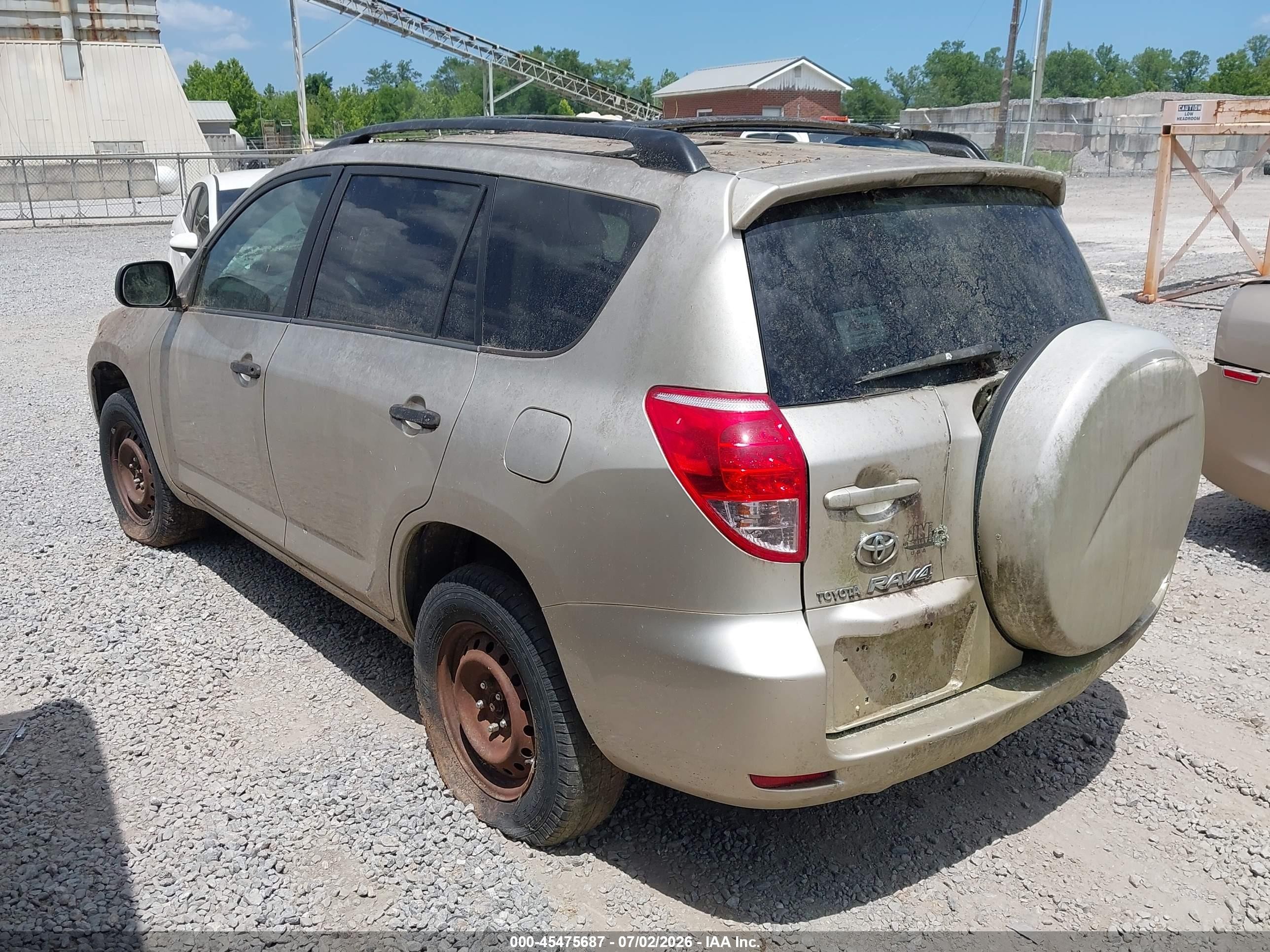 2006 Toyota Rav4   Gold vin: JTMBD33V066012323