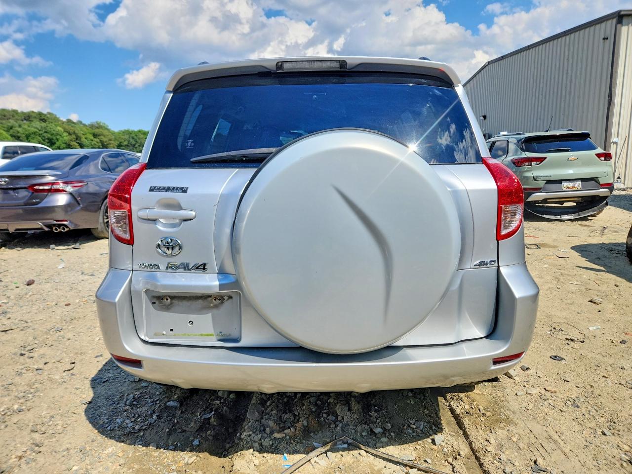 2007 Toyota Rav4 Base Silver vin: JTMBD33V075105009