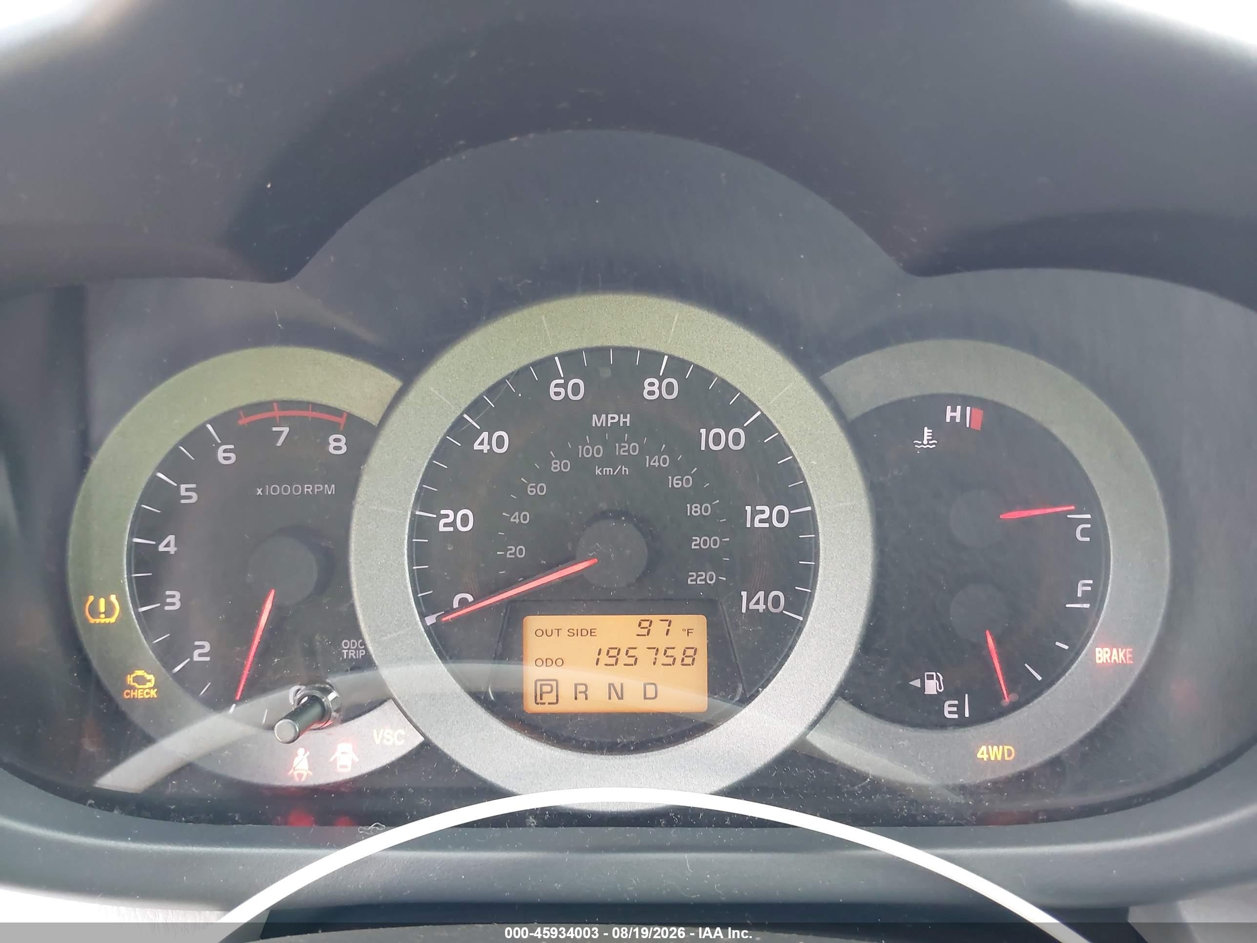 2008 Toyota Rav4   Silver vin: JTMBD33V085183680