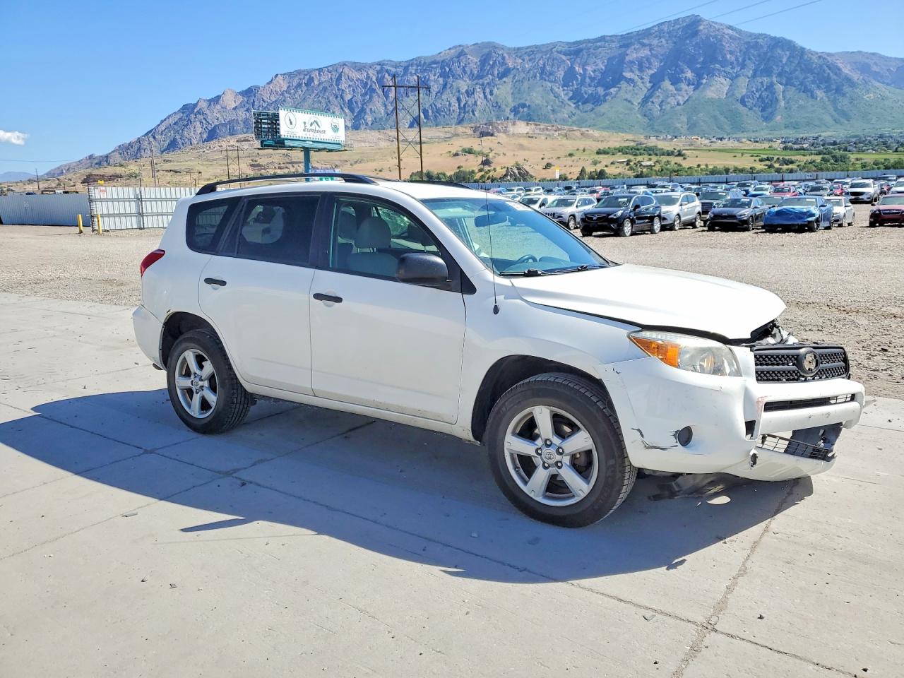 2008 Toyota Rav4 Base Белый vin: JTMBD33V085192010