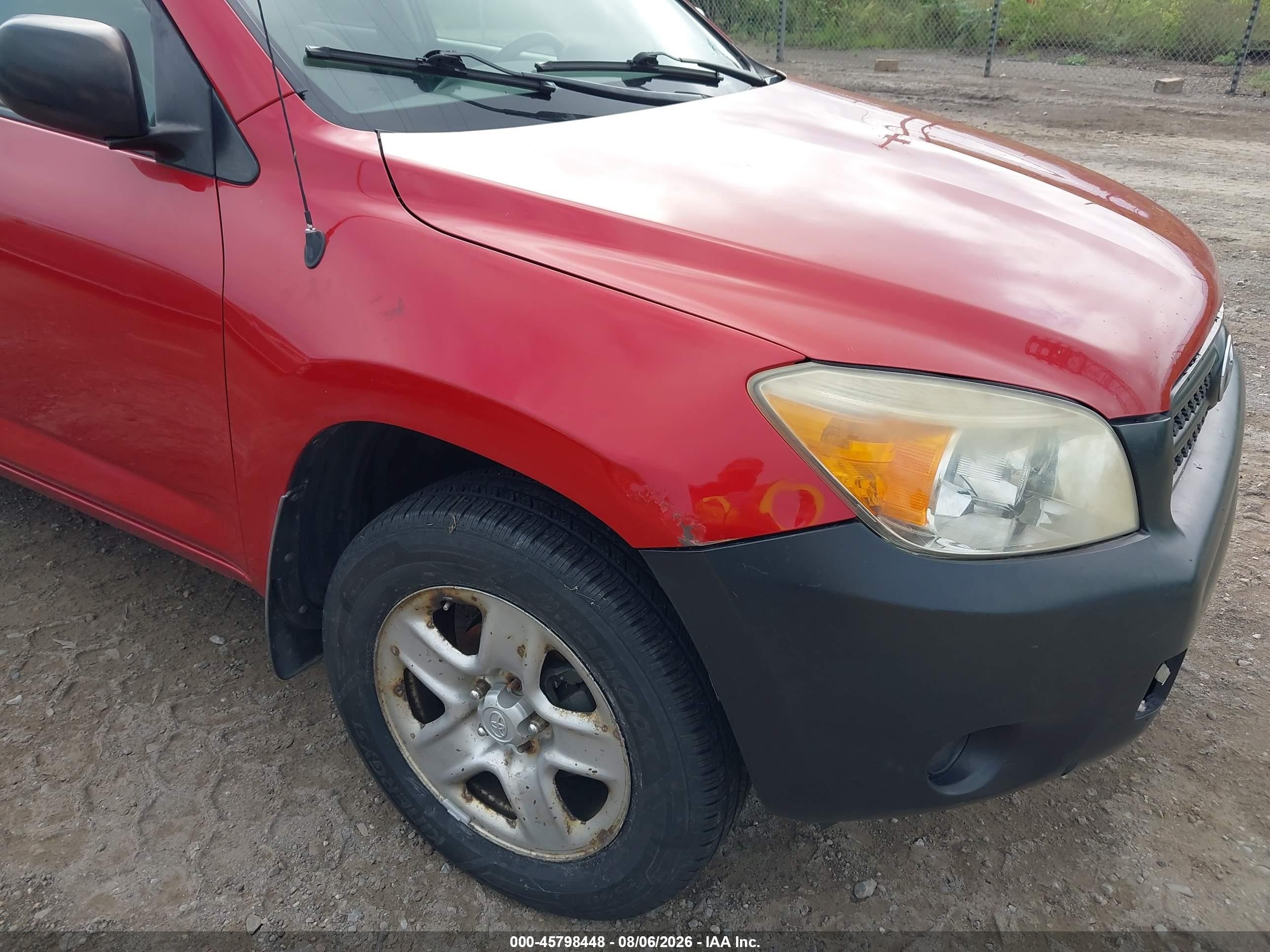 2008 Toyota Rav4   Red vin: JTMBD33V085198230