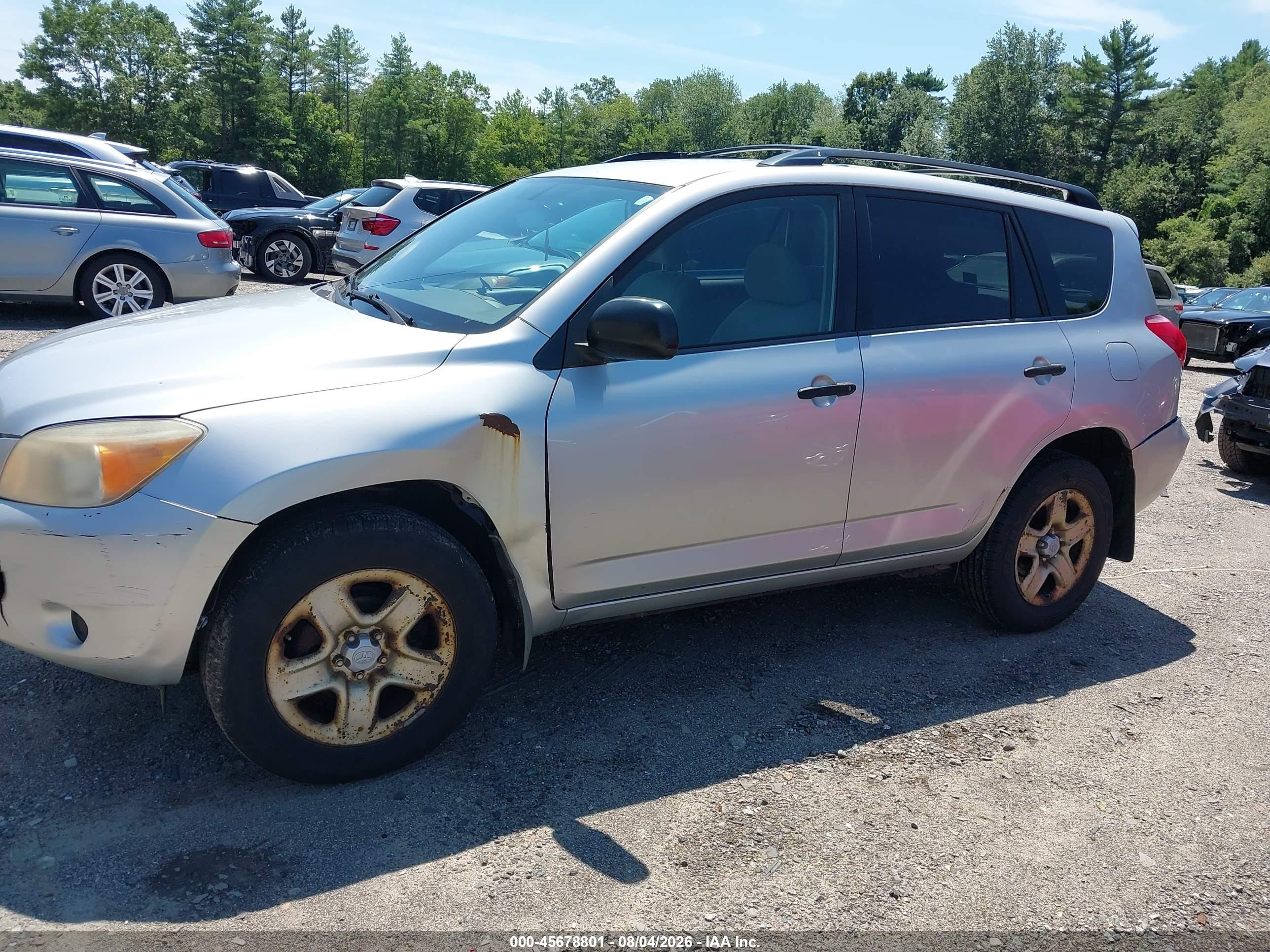 2008 Toyota Rav4   Gray vin: JTMBD33V085210554