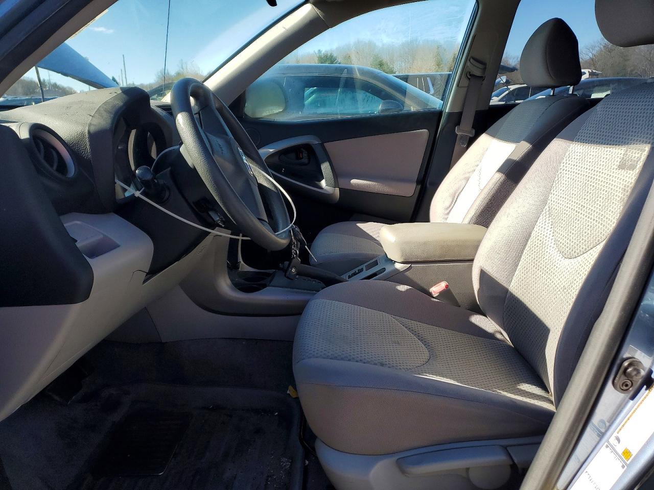2008 Toyota Rav4 Base Blue vin: JTMBD33V086058463