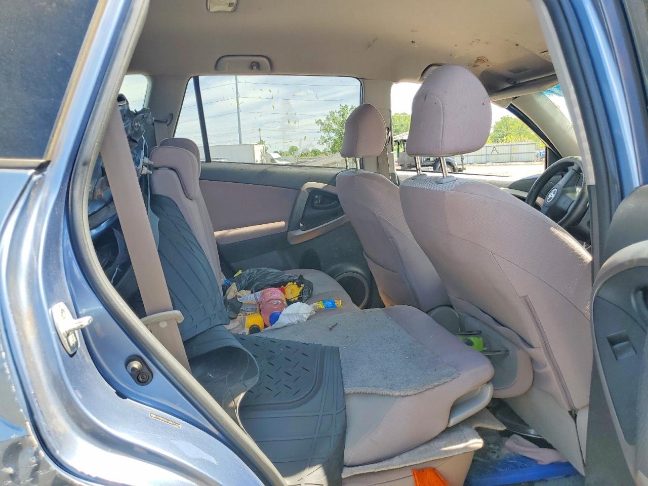 2006 Toyota Rav4 Base Blue vin: JTMBD33V165021134