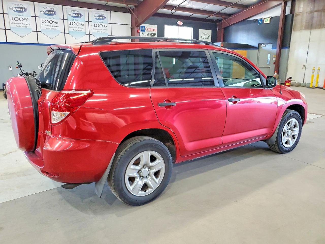 2007 Toyota Rav4 Base Red vin: JTMBD33V176030573